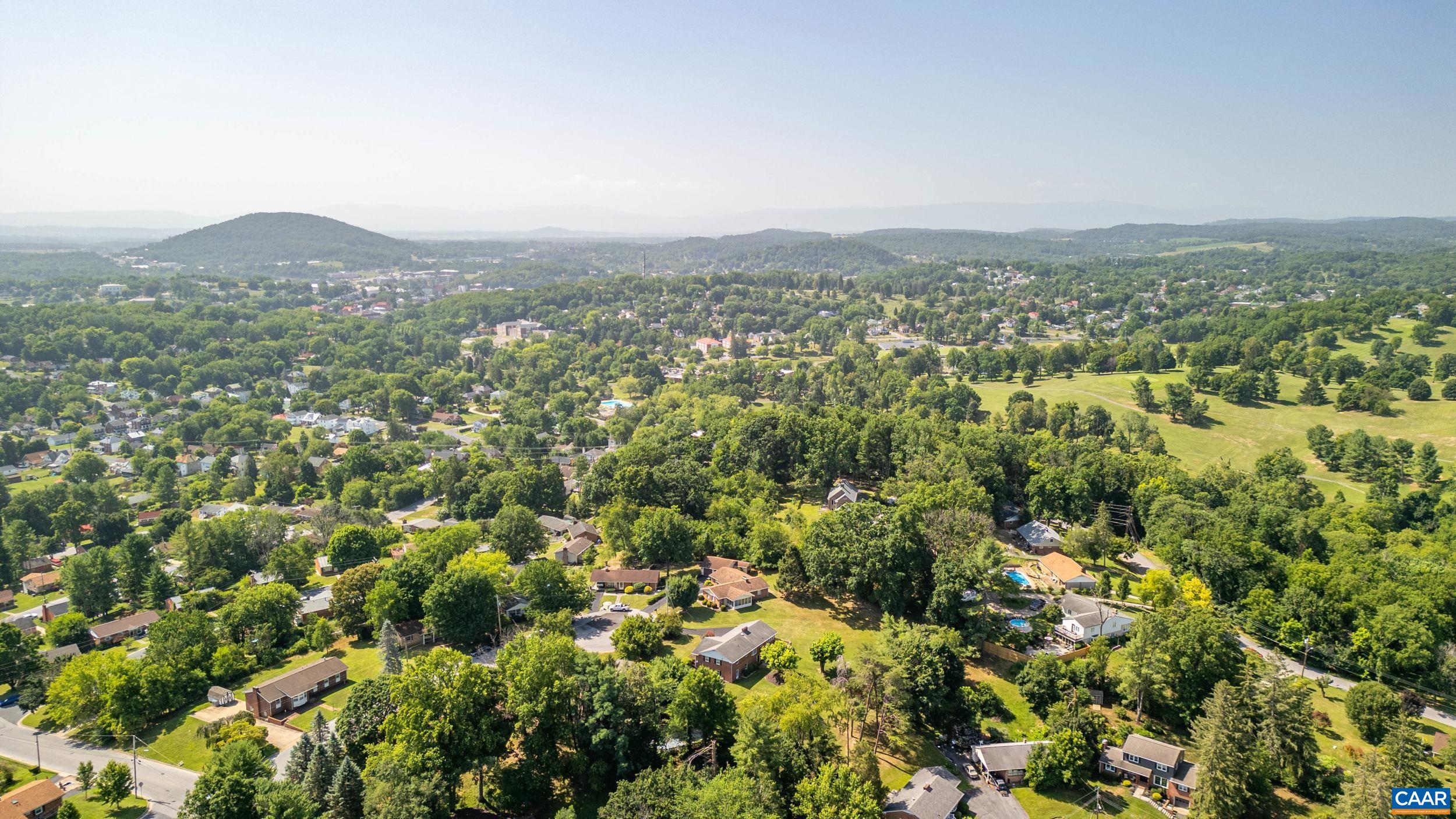 1393 PLEASANT VIEW ST, STAUNTON, Virginia 24401, 3 Bedrooms Bedrooms, ,2 BathroomsBathrooms,Residential,1393 Pleasant View St, Staunton VA 24401,1393 PLEASANT VIEW ST,679131 MLS # 679131