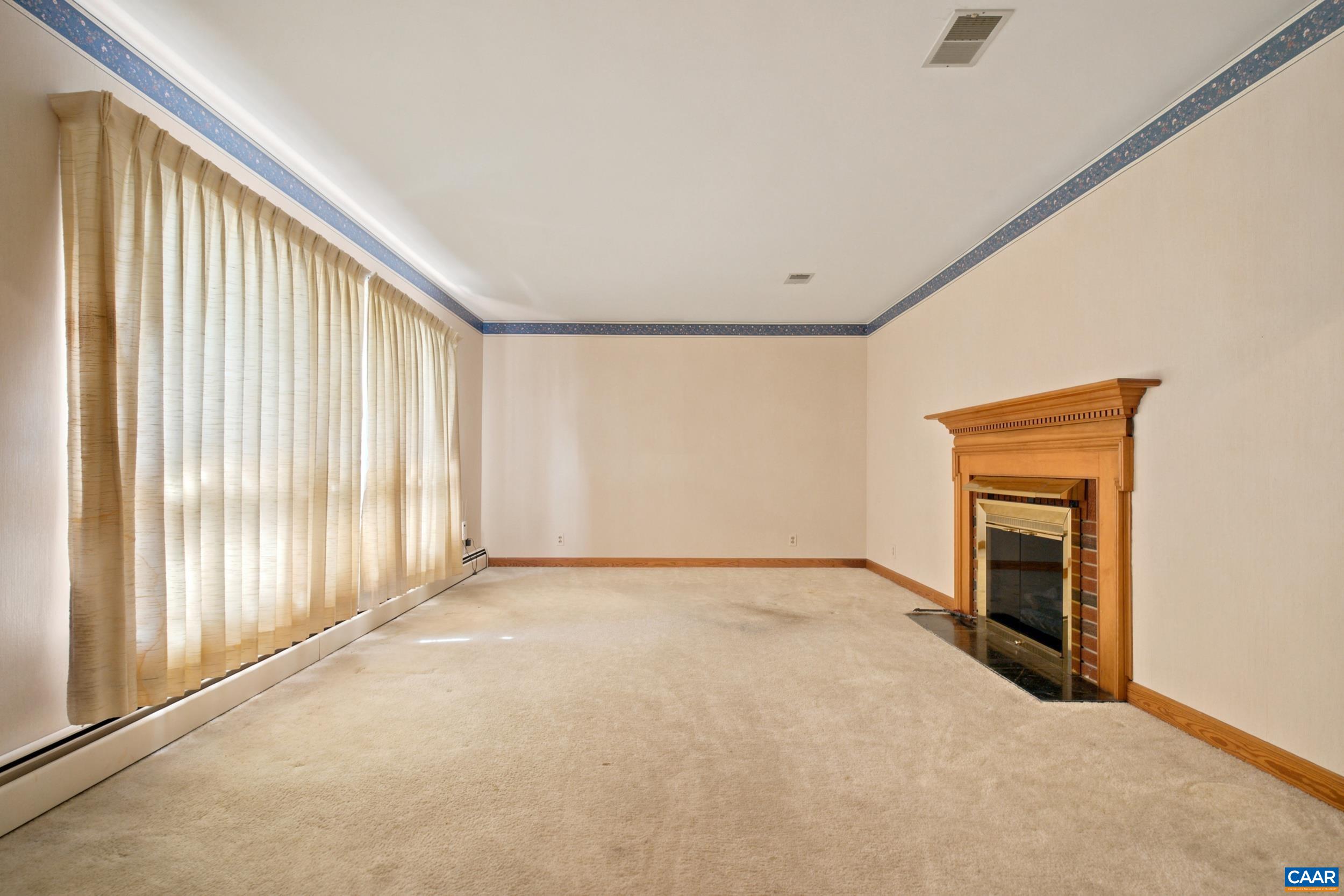 1393 PLEASANT VIEW ST, STAUNTON, Virginia 24401, 3 Bedrooms Bedrooms, ,2 BathroomsBathrooms,Residential,1393 Pleasant View St, Staunton VA 24401,1393 PLEASANT VIEW ST,679131 MLS # 679131