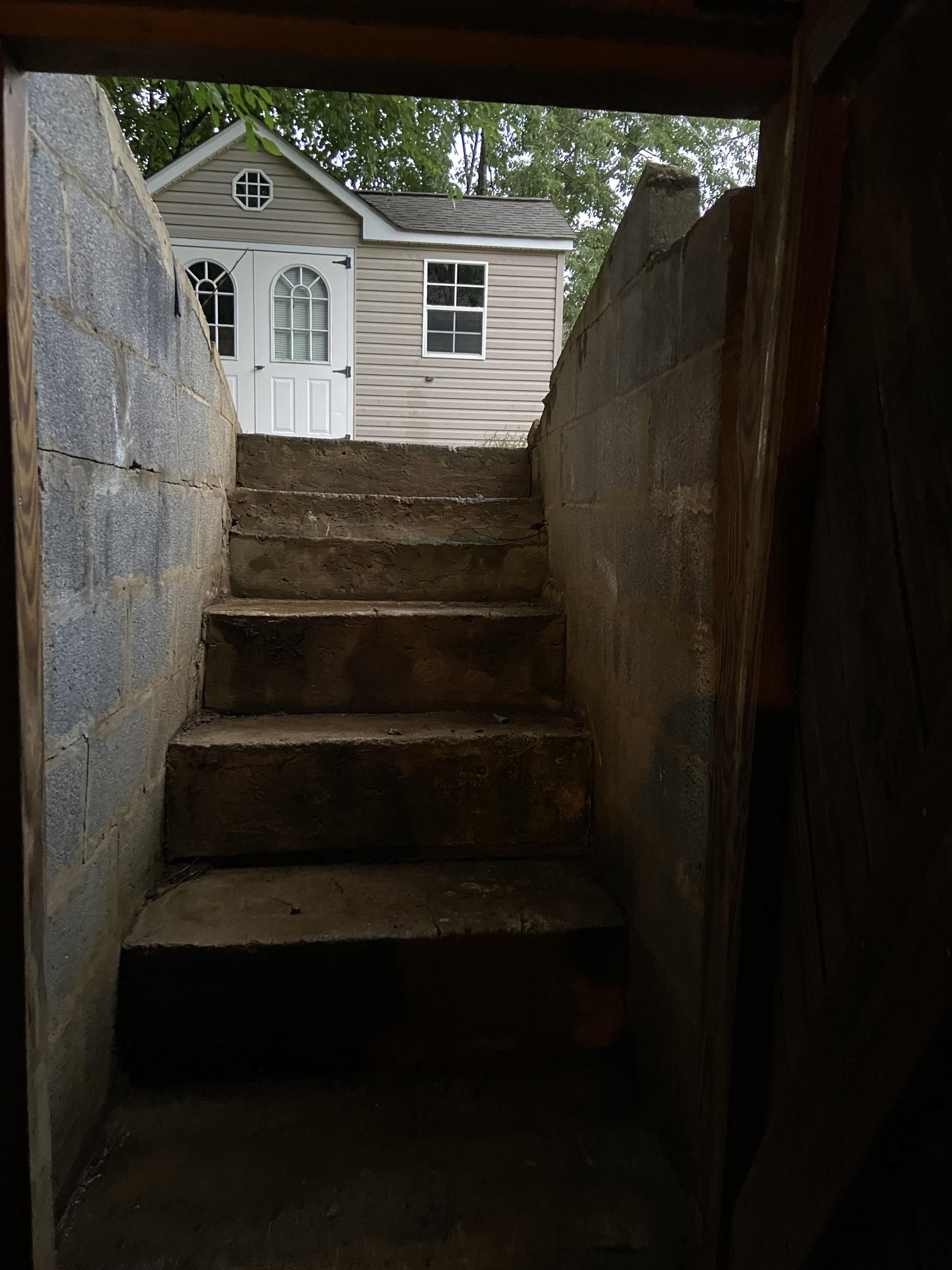 301 GRUBERT AVE, STAUNTON, Virginia 24401, 2 Bedrooms Bedrooms, ,1 BathroomBathrooms,Residential,301 GRUBERT AVE,679862 MLS # 679862