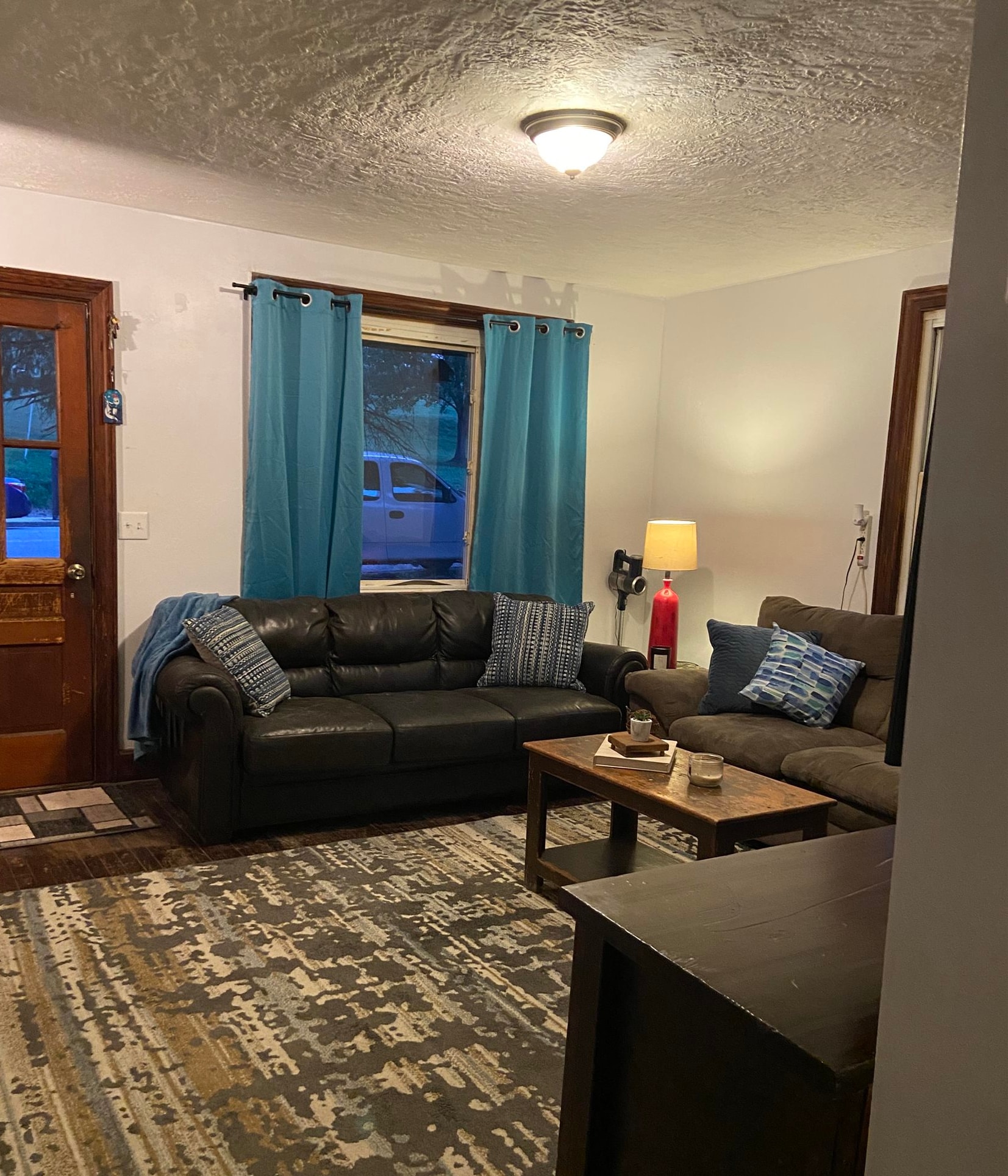 301 GRUBERT AVE, STAUNTON, Virginia 24401, 2 Bedrooms Bedrooms, ,1 BathroomBathrooms,Residential,301 GRUBERT AVE,679862 MLS # 679862