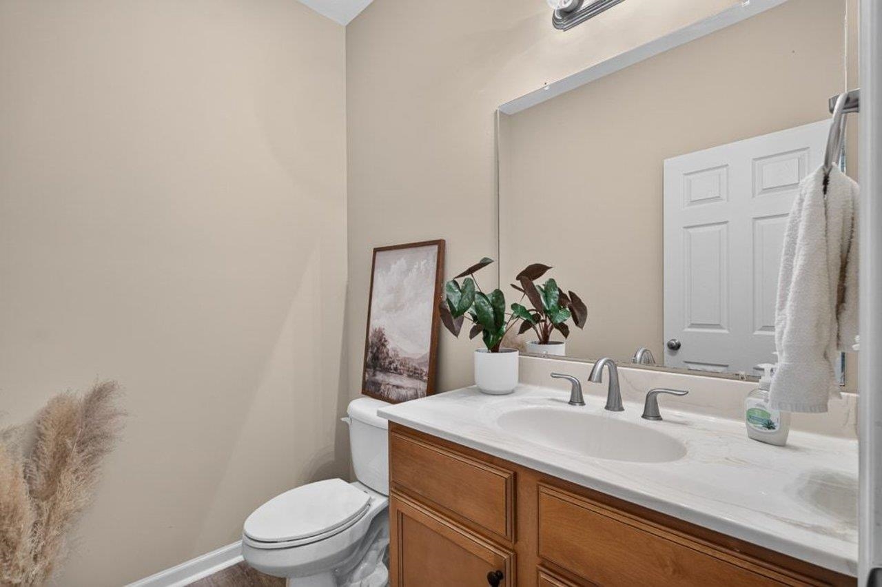2323 KENDALL LN, HARRISONBURG, Virginia 22801, 3 Bedrooms Bedrooms, ,3 BathroomsBathrooms,Residential,2323 KENDALL LN,680273 MLS # 680273 2323 KENDALL LN, HARRISONBURG, Virginia 22801, 3 Bedrooms Bedrooms, ,3 BathroomsBathrooms,Residential,2323 KENDALL LN,680273 MLS # 680273
