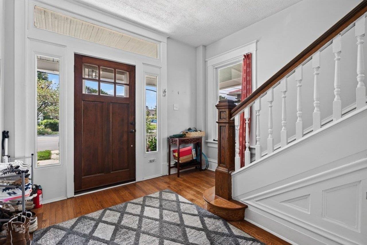 484 VIRGINIA AVE, HARRISONBURG, Virginia 22802, 4 Bedrooms Bedrooms, ,2 BathroomsBathrooms,Residential,484 VIRGINIA AVE,681053 MLS # 681053