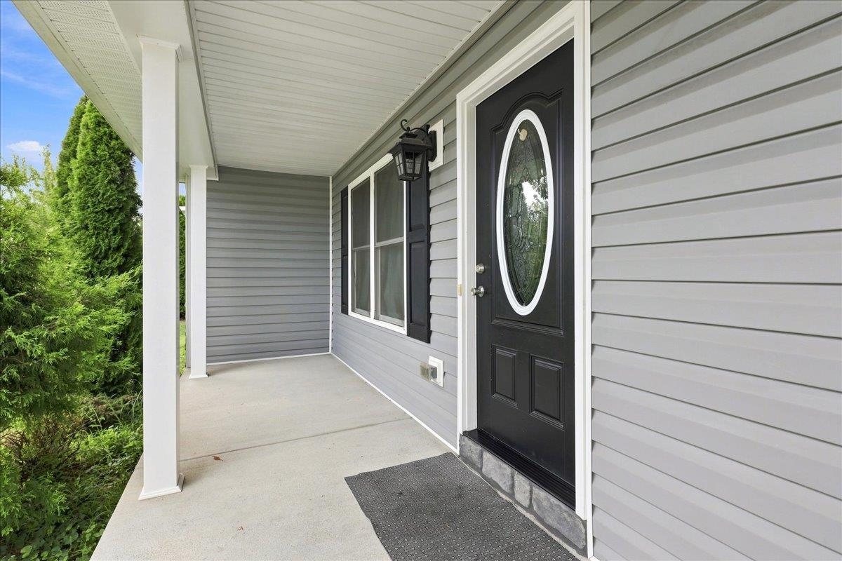 261 DYLAN CIR, BRIDGEWATER, Virginia 22812, 3 Bedrooms Bedrooms, ,2 BathroomsBathrooms,Residential,261 DYLAN CIR,681054 MLS # 681054