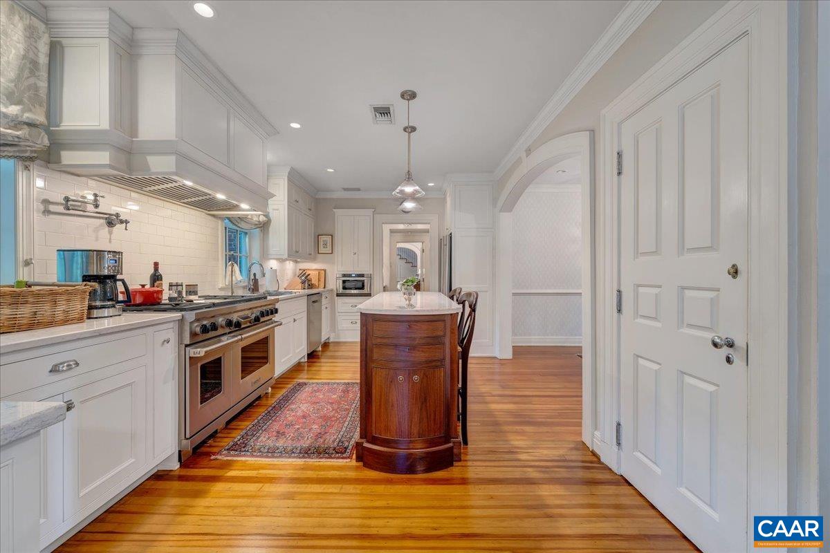 1487 LANGHORNE RD, LYNCHBURG, Virginia 24503, 5 Bedrooms Bedrooms, ,5 BathroomsBathrooms,Residential,1487 LANGHORNE RD,681055 MLS # 681055 1487 LANGHORNE RD, LYNCHBURG, Virginia 24503, 5 Bedrooms Bedrooms, ,5 BathroomsBathrooms,Residential,1487 LANGHORNE RD,681055 MLS # 681055