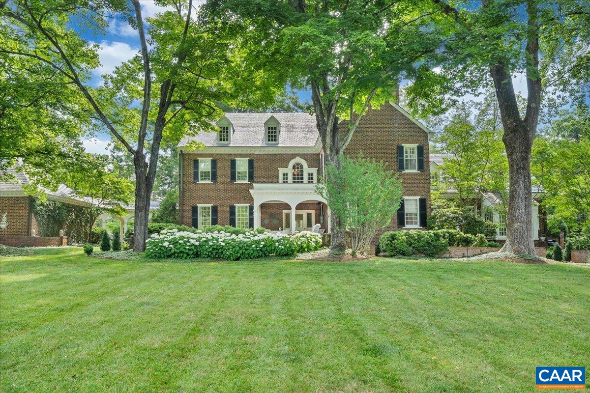 1487 LANGHORNE RD, LYNCHBURG, Virginia 24503, 5 Bedrooms Bedrooms, ,5 BathroomsBathrooms,Residential,1487 LANGHORNE RD,681055 MLS # 681055 1487 LANGHORNE RD, LYNCHBURG, Virginia 24503, 5 Bedrooms Bedrooms, ,5 BathroomsBathrooms,Residential,1487 LANGHORNE RD,681055 MLS # 681055