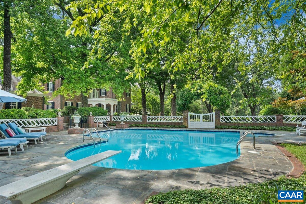 1487 LANGHORNE RD, LYNCHBURG, Virginia 24503, 5 Bedrooms Bedrooms, ,5 BathroomsBathrooms,Residential,1487 LANGHORNE RD,681055 MLS # 681055 1487 LANGHORNE RD, LYNCHBURG, Virginia 24503, 5 Bedrooms Bedrooms, ,5 BathroomsBathrooms,Residential,1487 LANGHORNE RD,681055 MLS # 681055