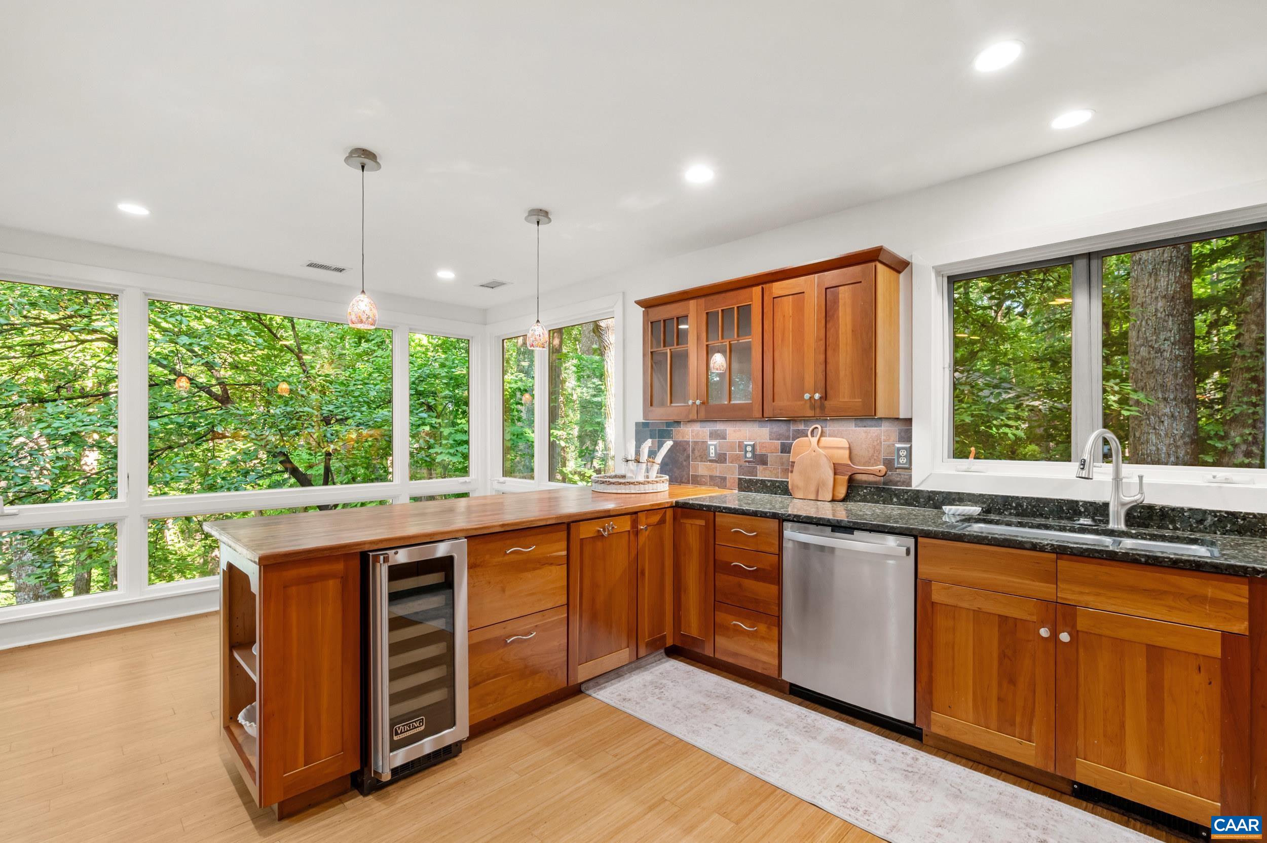 408 ROOKWOOD DR, CHARLOTTESVILLE, Virginia 22903, 4 Bedrooms Bedrooms, ,3 BathroomsBathrooms,Residential,408 ROOKWOOD DR,681059 MLS # 681059 408 ROOKWOOD DR, CHARLOTTESVILLE, Virginia 22903, 4 Bedrooms Bedrooms, ,3 BathroomsBathrooms,Residential,408 ROOKWOOD DR,681059 MLS # 681059