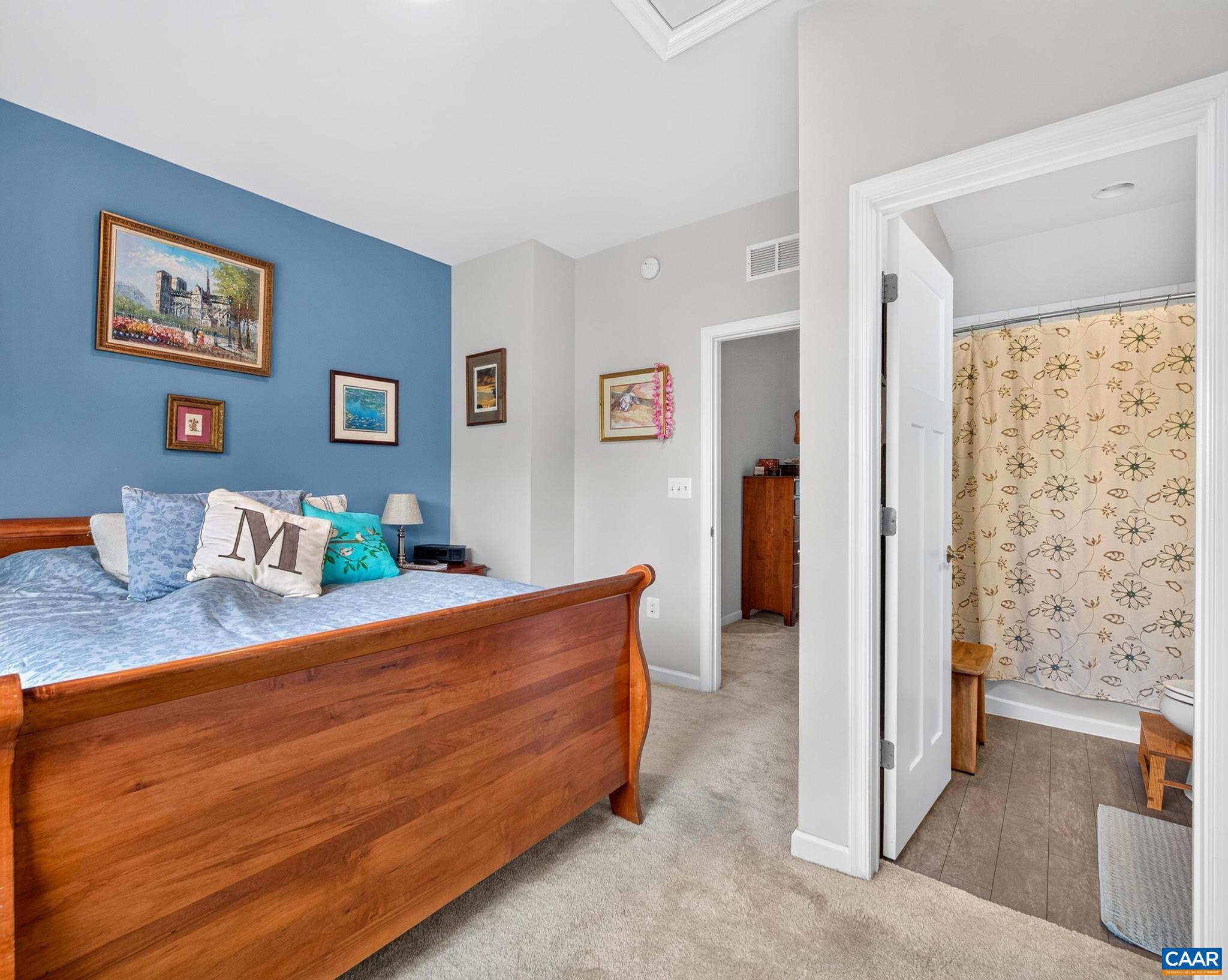 4118 DAUPHIN DR, CHARLOTTESVILLE, Virginia 22902, 2 Bedrooms Bedrooms, ,2 BathroomsBathrooms,Residential,4118 DAUPHIN DR,681062 MLS # 681062 4118 DAUPHIN DR, CHARLOTTESVILLE, Virginia 22902, 2 Bedrooms Bedrooms, ,2 BathroomsBathrooms,Residential,4118 DAUPHIN DR,681062 MLS # 681062