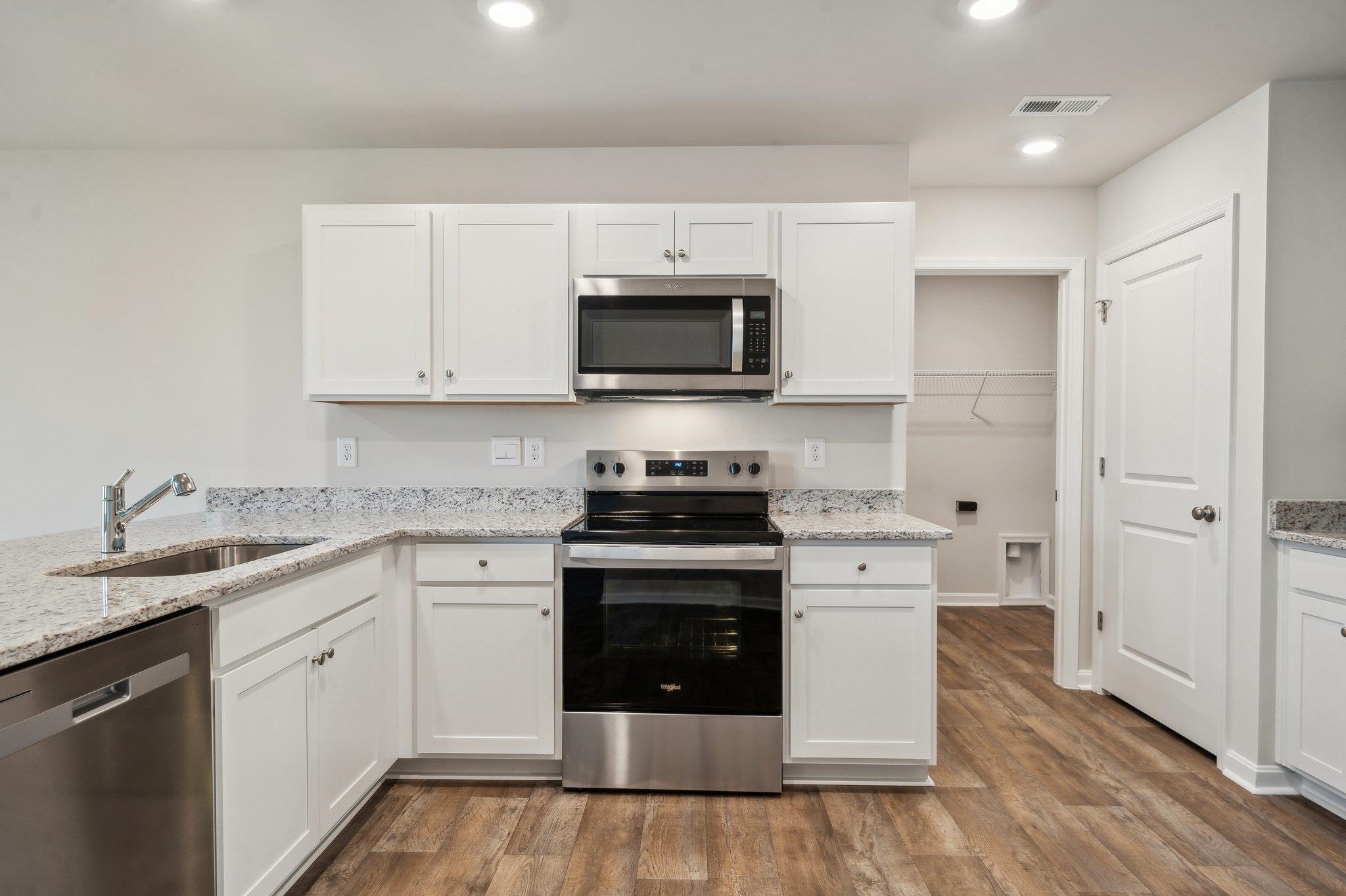 132 MEADOW RIDGE WAY, STAUNTON, Virginia 24401, 3 Bedrooms Bedrooms, ,2 BathroomsBathrooms,Residential,132 MEADOW RIDGE WAY,675461 MLS # 675461