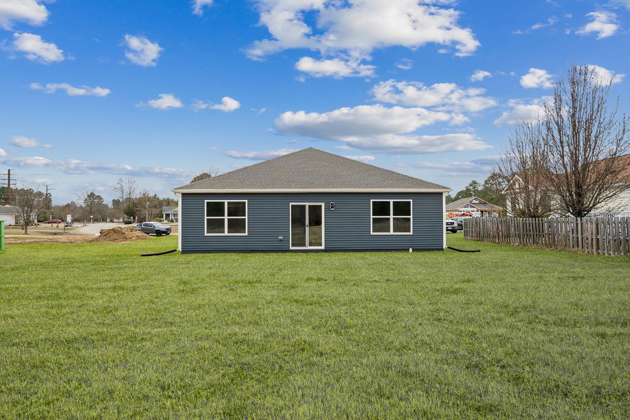 132 MEADOW RIDGE WAY, STAUNTON, Virginia 24401, 3 Bedrooms Bedrooms, ,2 BathroomsBathrooms,Residential,132 MEADOW RIDGE WAY,675461 MLS # 675461