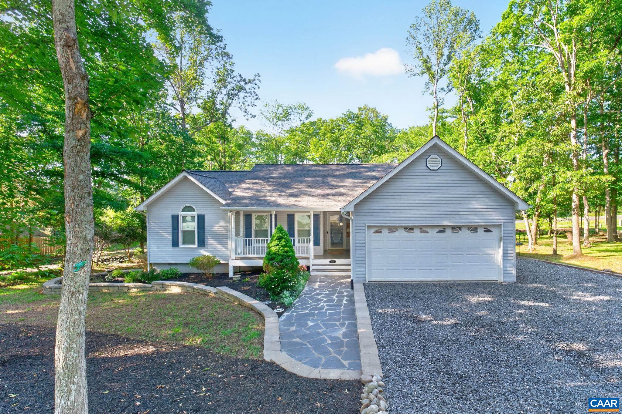 137 JEFFERSON DR, PALMYRA, Virginia 22963, 3 Bedrooms Bedrooms, ,2 BathroomsBathrooms,Residential,137 JEFFERSON DR,677817 MLS # 677817