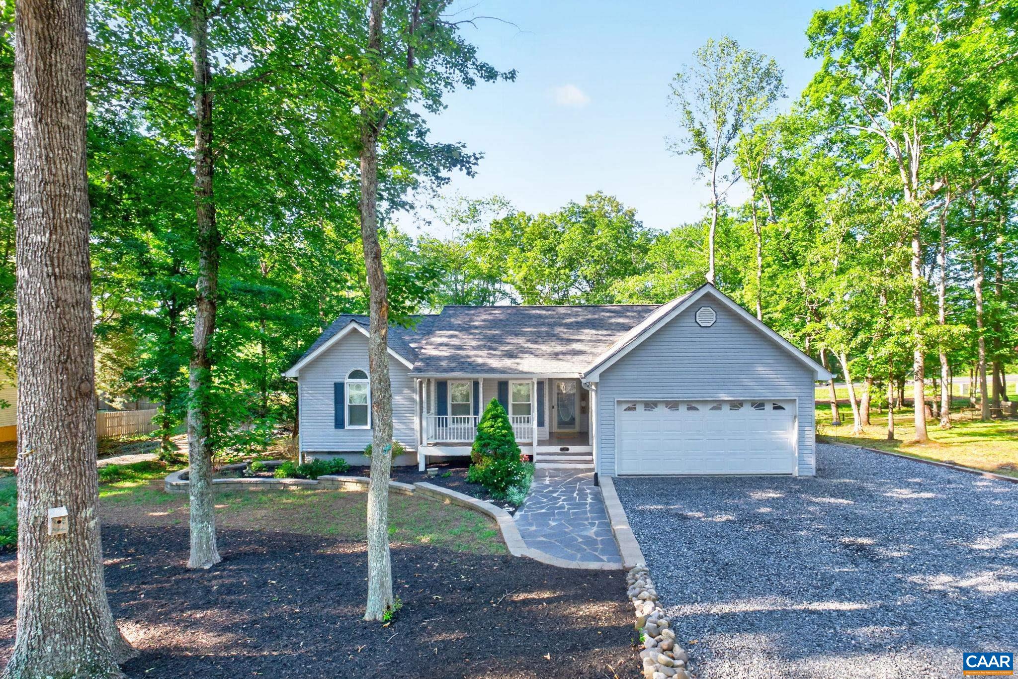 137 JEFFERSON DR, PALMYRA, Virginia 22963, 3 Bedrooms Bedrooms, ,2 BathroomsBathrooms,Residential,137 JEFFERSON DR,677817 MLS # 677817