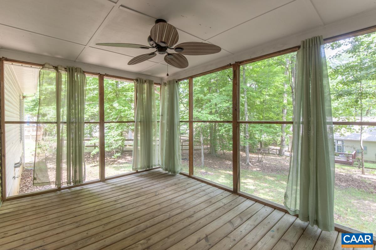 56 RIVERSIDE DR, PALMYRA, Virginia 22963, 3 Bedrooms Bedrooms, ,2 BathroomsBathrooms,Residential,56 RIVERSIDE DR,679370 MLS # 679370