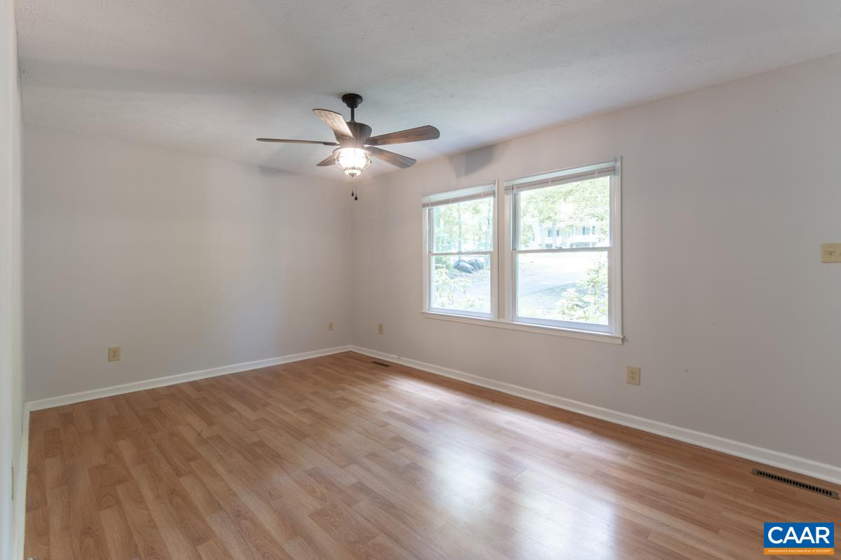 56 RIVERSIDE DR, PALMYRA, Virginia 22963, 3 Bedrooms Bedrooms, ,2 BathroomsBathrooms,Residential,56 RIVERSIDE DR,679370 MLS # 679370