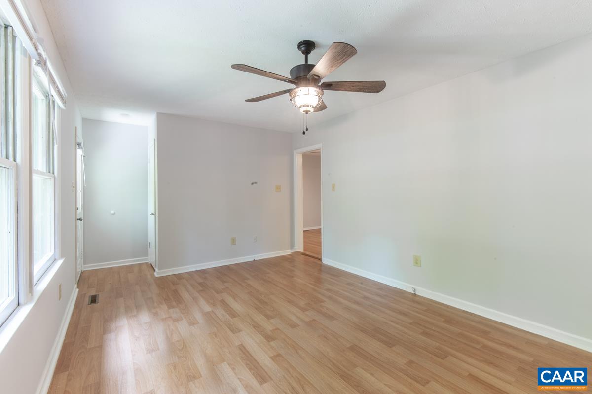 56 RIVERSIDE DR, PALMYRA, Virginia 22963, 3 Bedrooms Bedrooms, ,2 BathroomsBathrooms,Residential,56 RIVERSIDE DR,679370 MLS # 679370