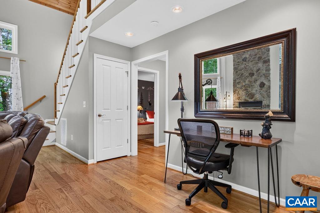 27 PEDLARS END, WINTERGREEN RESORT, Virginia 22967, 3 Bedrooms Bedrooms, ,2 BathroomsBathrooms,Residential,27 PEDLARS END,681076 MLS # 681076