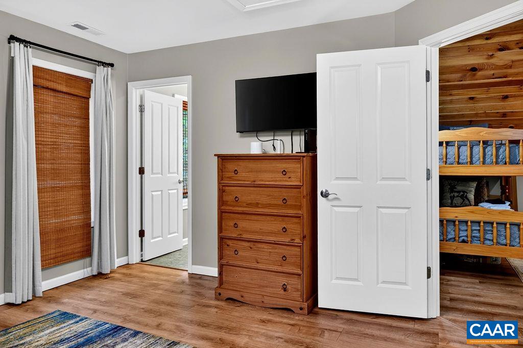 27 PEDLARS END, WINTERGREEN RESORT, Virginia 22967, 3 Bedrooms Bedrooms, ,2 BathroomsBathrooms,Residential,27 PEDLARS END,681076 MLS # 681076