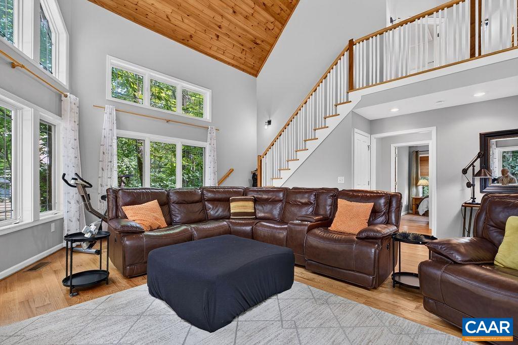 27 PEDLARS END, WINTERGREEN RESORT, Virginia 22967, 3 Bedrooms Bedrooms, ,2 BathroomsBathrooms,Residential,27 PEDLARS END,681076 MLS # 681076