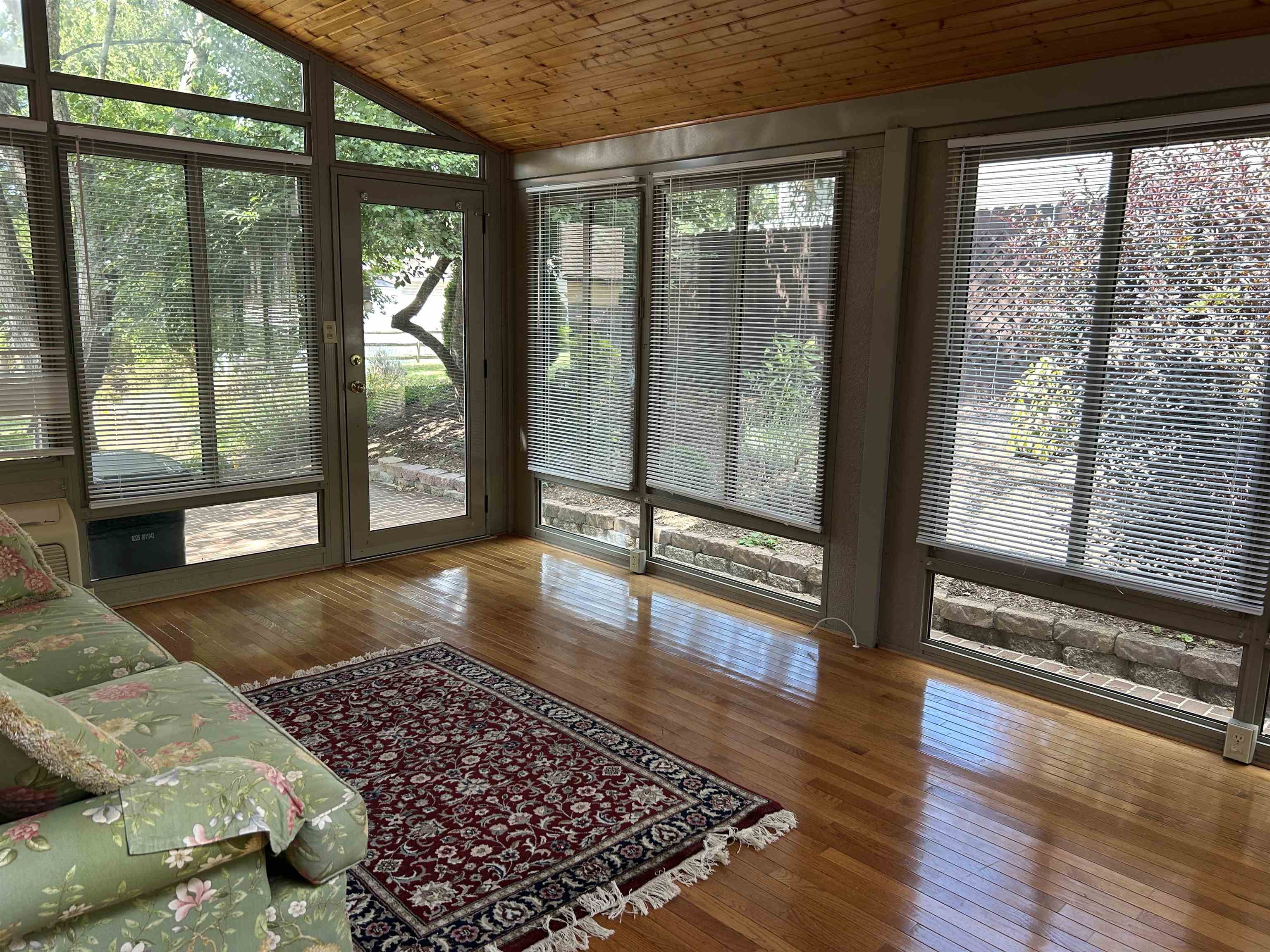24 SHANNON PL, STAUNTON, Virginia 24401, 3 Bedrooms Bedrooms, ,2 BathroomsBathrooms,Residential,24 SHANNON PL,681079 MLS # 681079