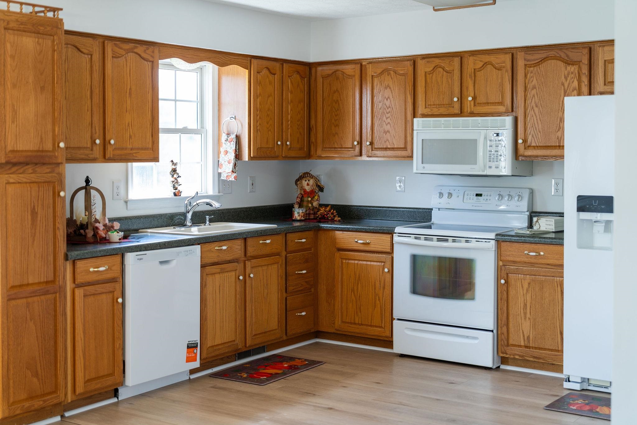 521 MARIAN PL, STAUNTON, Virginia 24401, 4 Bedrooms Bedrooms, ,2 BathroomsBathrooms,Residential,521 MARIAN PL,681080 MLS # 681080