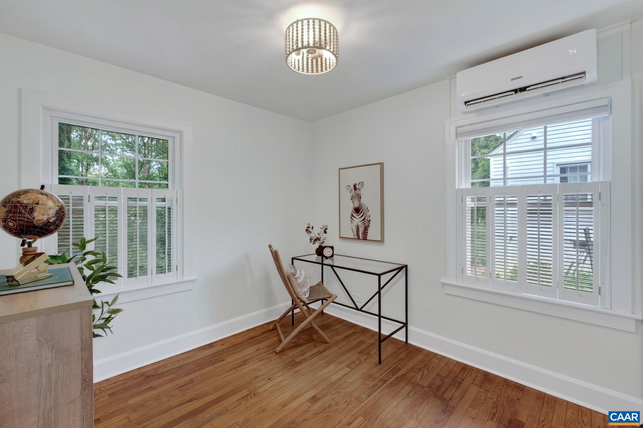 19 MOBILE LN, CHARLOTTESVILLE, Virginia 22903, 3 Bedrooms Bedrooms, ,1 BathroomBathrooms,Residential,19 MOBILE LN,681081 MLS # 681081