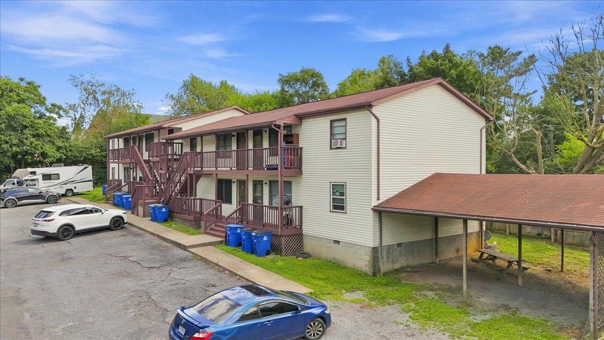 841 SOUTH MAIN ST, WOODSTOCK, Virginia 22664, ,Residential,841 SOUTH MAIN ST,681111 MLS # 681111 841 SOUTH MAIN ST, WOODSTOCK, Virginia 22664, ,Residential,841 SOUTH MAIN ST,681111 MLS # 681111