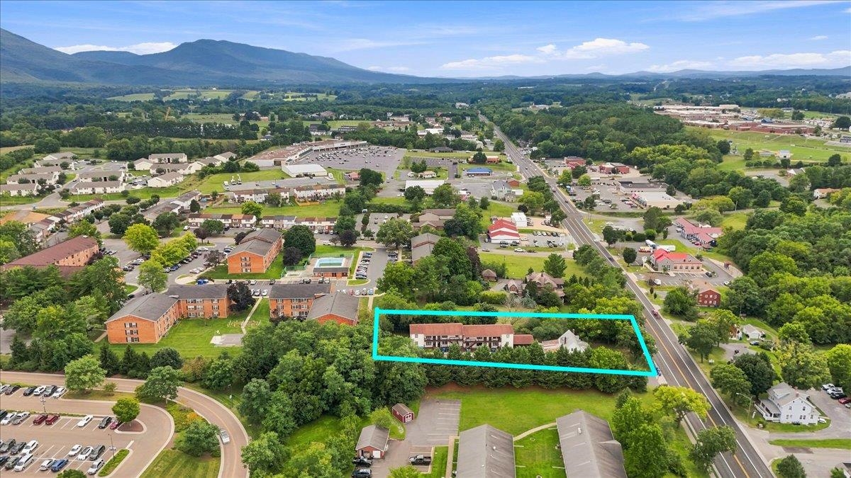 841 SOUTH MAIN ST, WOODSTOCK, Virginia 22664, ,Residential,841 SOUTH MAIN ST,681111 MLS # 681111 841 SOUTH MAIN ST, WOODSTOCK, Virginia 22664, ,Residential,841 SOUTH MAIN ST,681111 MLS # 681111