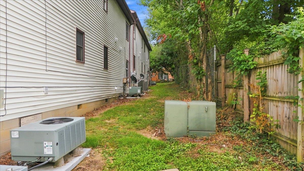 841 SOUTH MAIN ST, WOODSTOCK, Virginia 22664, ,Residential,841 SOUTH MAIN ST,681111 MLS # 681111 841 SOUTH MAIN ST, WOODSTOCK, Virginia 22664, ,Residential,841 SOUTH MAIN ST,681111 MLS # 681111