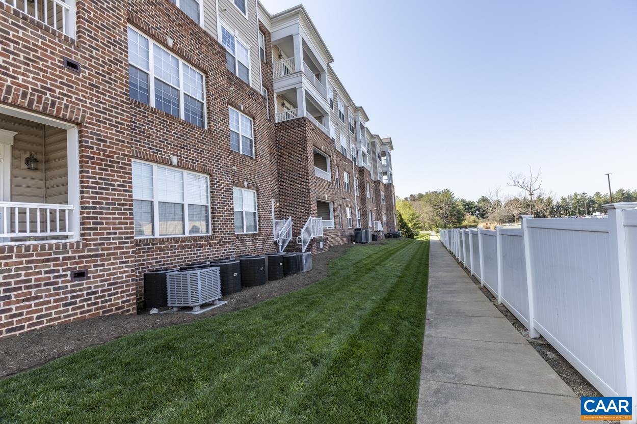 1051 GLENWOOD STATION LN, CHARLOTTESVILLE, Virginia 22901, 3 Bedrooms Bedrooms, ,2 BathroomsBathrooms,Residential,1051 GLENWOOD STATION LN,677340 MLS # 677340