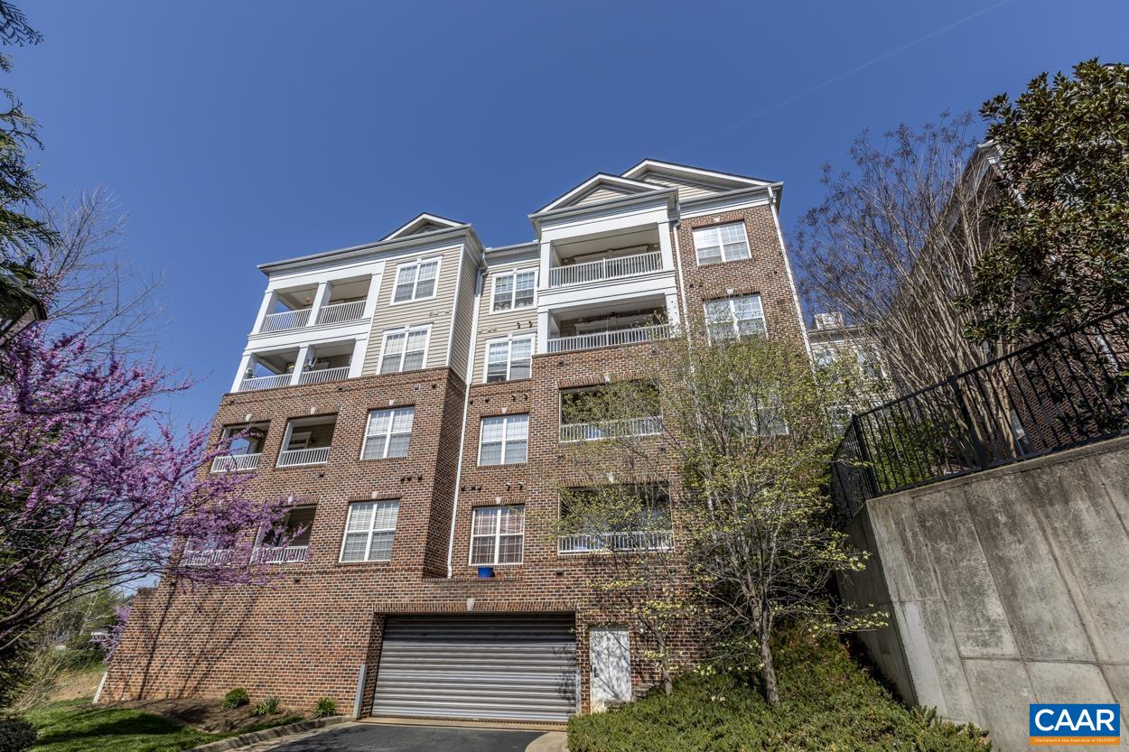 1051 GLENWOOD STATION LN, CHARLOTTESVILLE, Virginia 22901, 3 Bedrooms Bedrooms, ,2 BathroomsBathrooms,Residential,1051 GLENWOOD STATION LN,677340 MLS # 677340