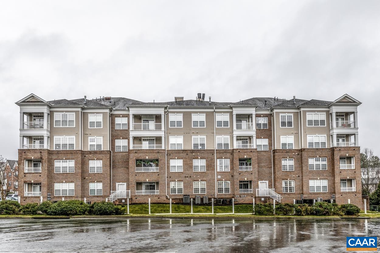 1051 GLENWOOD STATION LN, CHARLOTTESVILLE, Virginia 22901, 3 Bedrooms Bedrooms, ,2 BathroomsBathrooms,Residential,1051 GLENWOOD STATION LN,677340 MLS # 677340