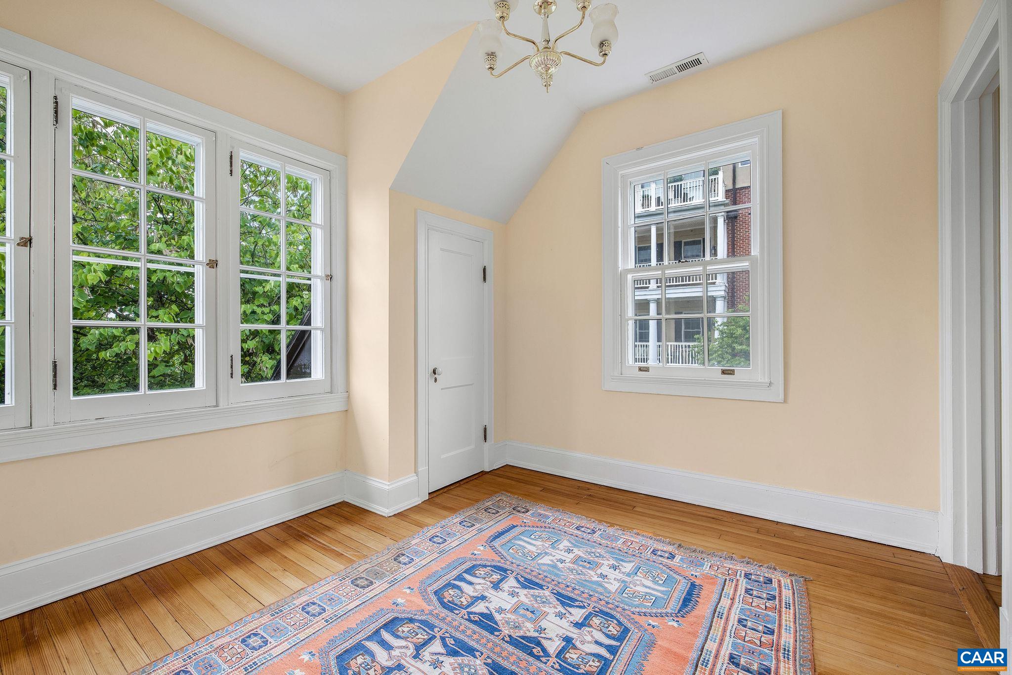 410 WHITE GABLES LN, CHARLOTTESVILLE, Virginia 22903, 5 Bedrooms Bedrooms, ,2 BathroomsBathrooms,Residential,White Gables Manor House,410 WHITE GABLES LN,677568 MLS # 677568 410 WHITE GABLES LN, CHARLOTTESVILLE, Virginia 22903, 5 Bedrooms Bedrooms, ,2 BathroomsBathrooms,Residential,White Gables Manor House,410 WHITE GABLES LN,677568 MLS # 677568
