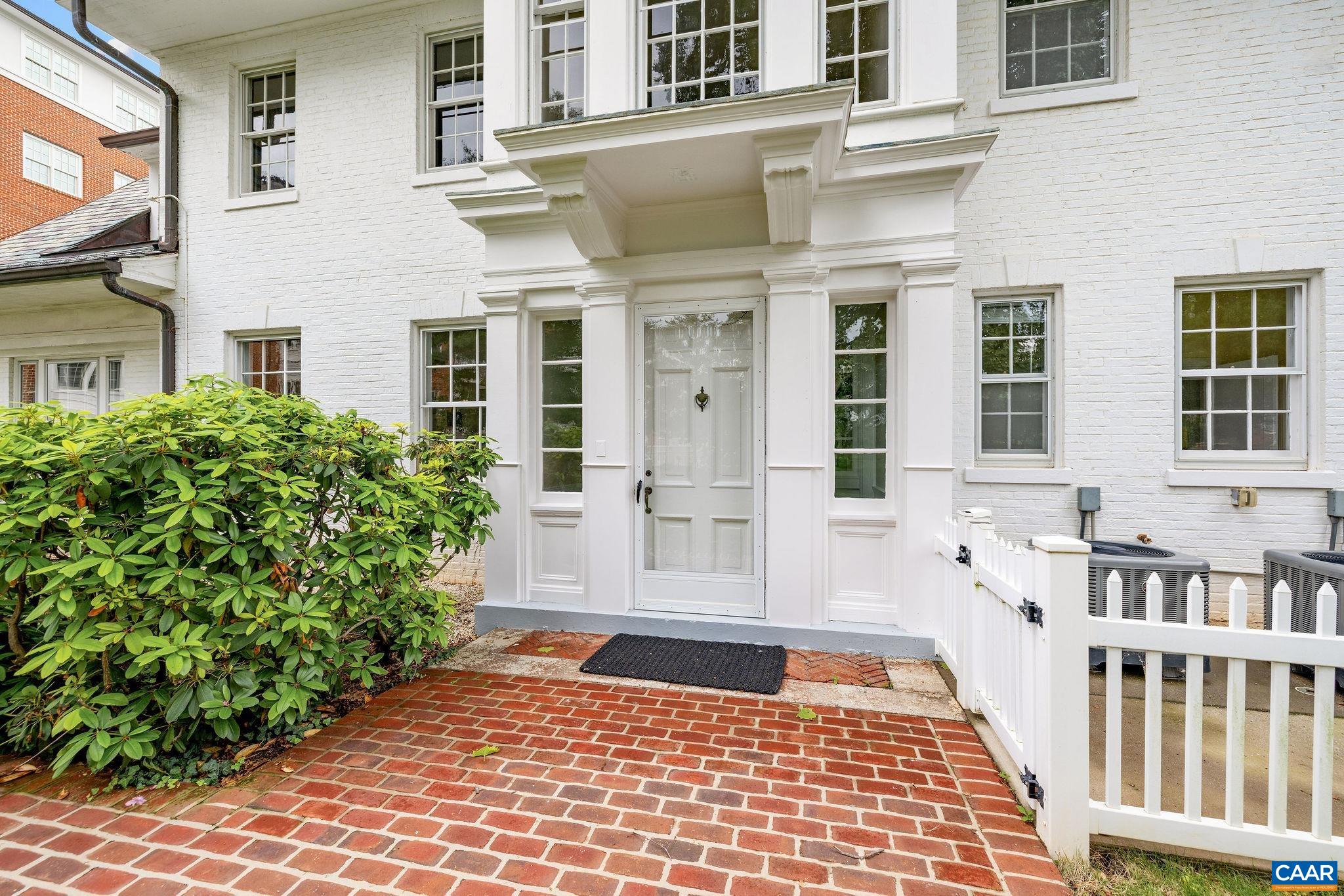 410 WHITE GABLES LN, CHARLOTTESVILLE, Virginia 22903, 5 Bedrooms Bedrooms, ,2 BathroomsBathrooms,Residential,White Gables Manor House,410 WHITE GABLES LN,677568 MLS # 677568 410 WHITE GABLES LN, CHARLOTTESVILLE, Virginia 22903, 5 Bedrooms Bedrooms, ,2 BathroomsBathrooms,Residential,White Gables Manor House,410 WHITE GABLES LN,677568 MLS # 677568