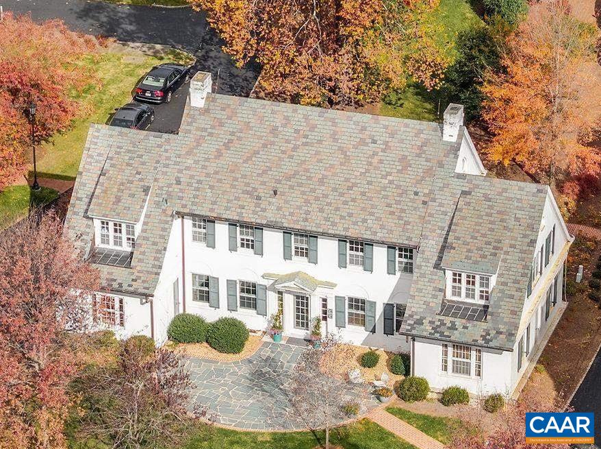 410 WHITE GABLES LN, CHARLOTTESVILLE, Virginia 22903, 5 Bedrooms Bedrooms, ,2 BathroomsBathrooms,Residential,White Gables Manor House,410 WHITE GABLES LN,677568 MLS # 677568 410 WHITE GABLES LN, CHARLOTTESVILLE, Virginia 22903, 5 Bedrooms Bedrooms, ,2 BathroomsBathrooms,Residential,White Gables Manor House,410 WHITE GABLES LN,677568 MLS # 677568