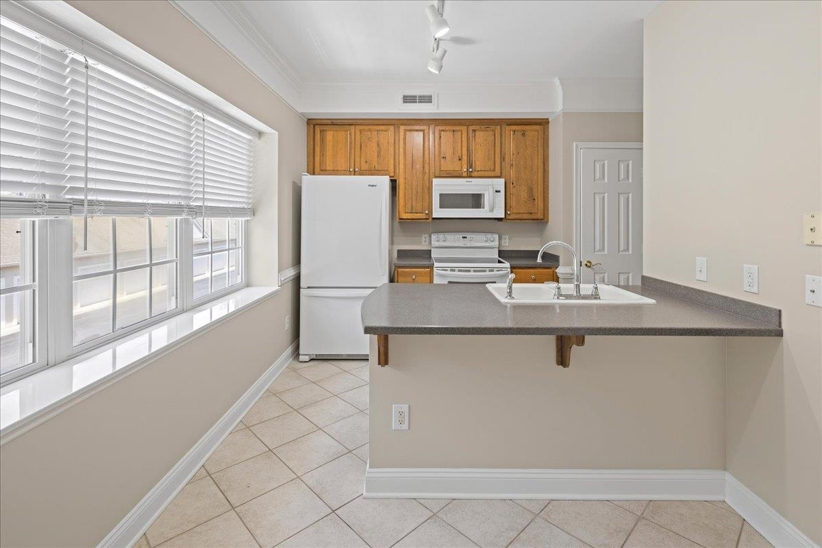 1410 N COALTER ST, STAUNTON, Virginia 24401, 2 Bedrooms Bedrooms, ,2 BathroomsBathrooms,Residential,1410 N COALTER ST,679127 MLS # 679127 1410 N COALTER ST, STAUNTON, Virginia 24401, 2 Bedrooms Bedrooms, ,2 BathroomsBathrooms,Residential,1410 N COALTER ST,679127 MLS # 679127
