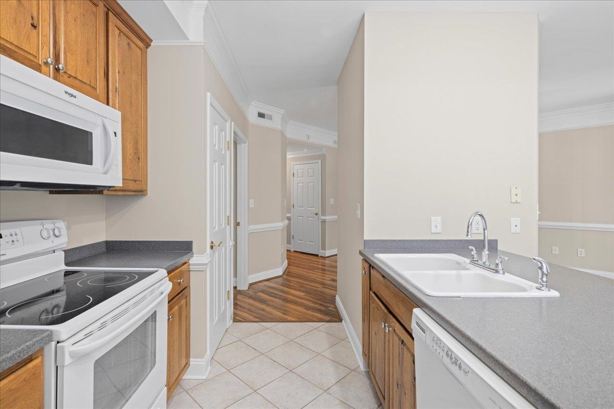 1410 N COALTER ST, STAUNTON, Virginia 24401, 2 Bedrooms Bedrooms, ,2 BathroomsBathrooms,Residential,1410 N COALTER ST,679127 MLS # 679127 1410 N COALTER ST, STAUNTON, Virginia 24401, 2 Bedrooms Bedrooms, ,2 BathroomsBathrooms,Residential,1410 N COALTER ST,679127 MLS # 679127