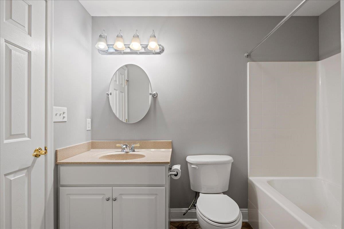 1410 N COALTER ST, STAUNTON, Virginia 24401, 2 Bedrooms Bedrooms, ,2 BathroomsBathrooms,Residential,1410 N COALTER ST,679127 MLS # 679127 1410 N COALTER ST, STAUNTON, Virginia 24401, 2 Bedrooms Bedrooms, ,2 BathroomsBathrooms,Residential,1410 N COALTER ST,679127 MLS # 679127