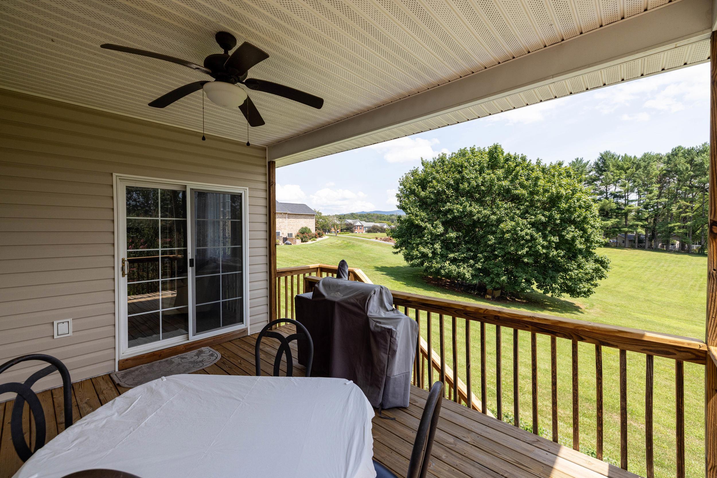 1655 BRIARCREST DR, ROCKINGHAM, Virginia 22801, 5 Bedrooms Bedrooms, ,3 BathroomsBathrooms,Residential,1655 BRIARCREST DR,679884 MLS # 679884 1655 BRIARCREST DR, ROCKINGHAM, Virginia 22801, 5 Bedrooms Bedrooms, ,3 BathroomsBathrooms,Residential,1655 BRIARCREST DR,679884 MLS # 679884