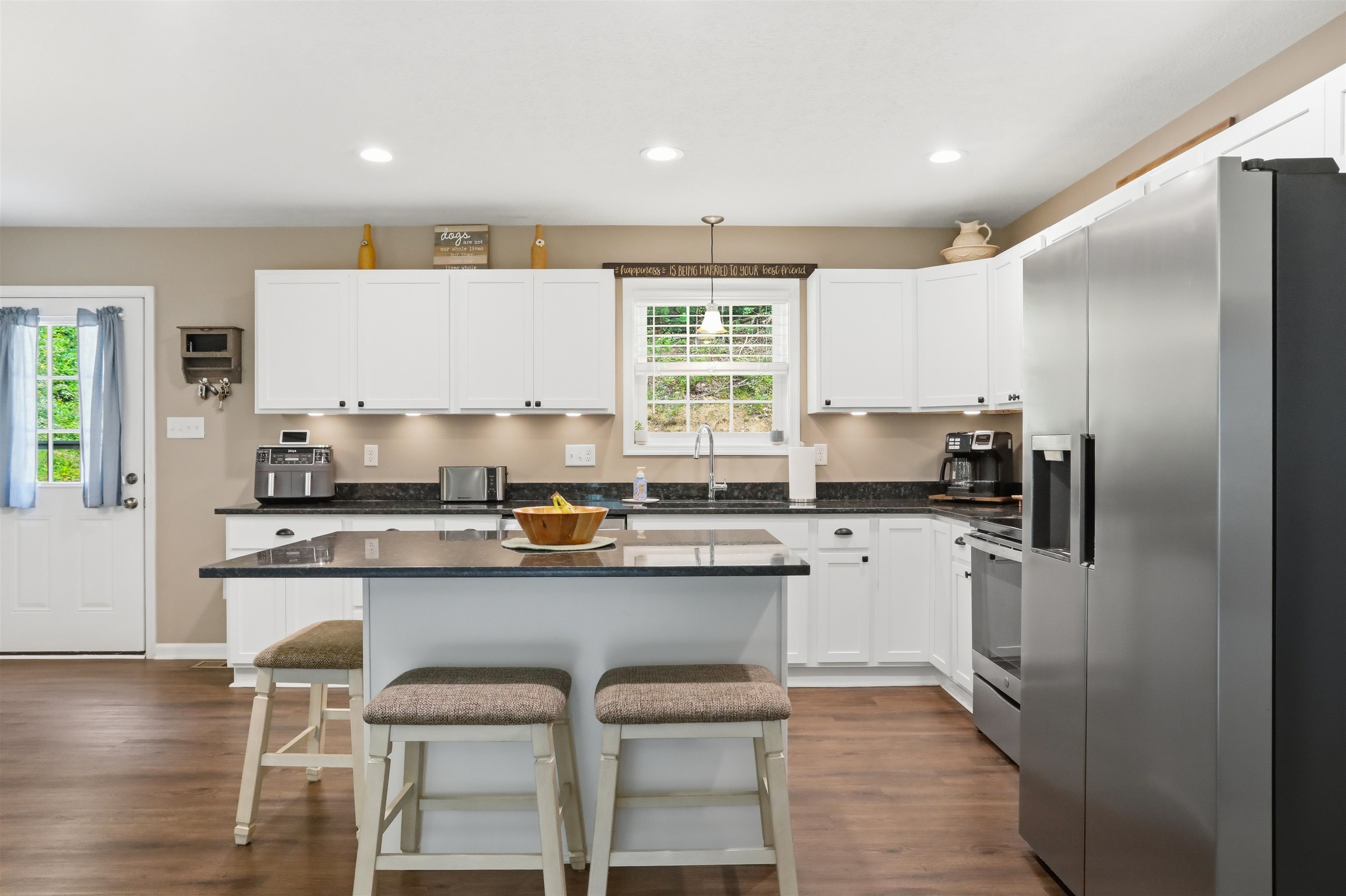 4111 MORELAND GAP RD, NEW MARKET, Virginia 22844, 3 Bedrooms Bedrooms, ,2 BathroomsBathrooms,Residential,4111 MORELAND GAP RD,681092 MLS # 681092 4111 MORELAND GAP RD, NEW MARKET, Virginia 22844, 3 Bedrooms Bedrooms, ,2 BathroomsBathrooms,Residential,4111 MORELAND GAP RD,681092 MLS # 681092