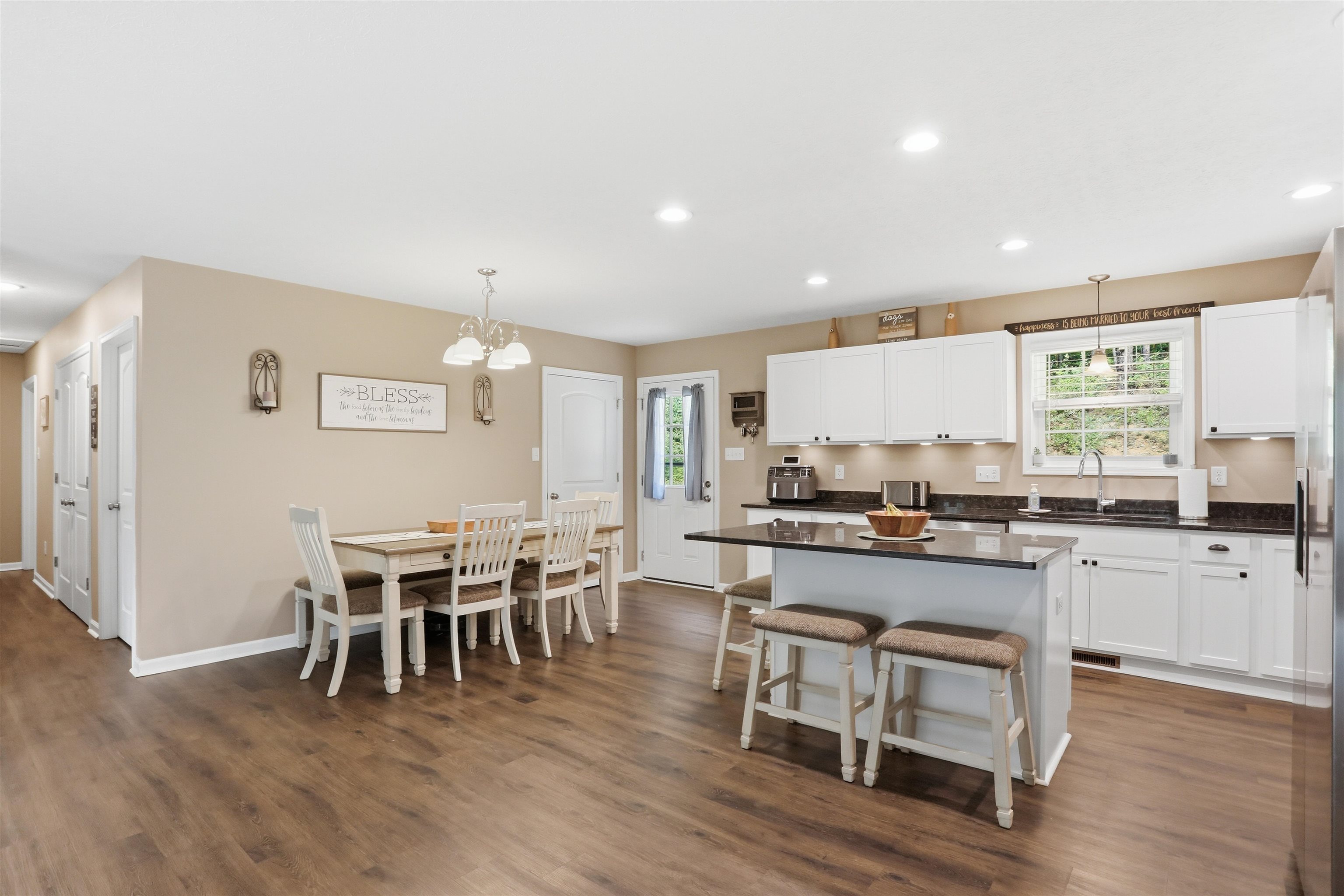 4111 MORELAND GAP RD, NEW MARKET, Virginia 22844, 3 Bedrooms Bedrooms, ,2 BathroomsBathrooms,Residential,4111 MORELAND GAP RD,681092 MLS # 681092 4111 MORELAND GAP RD, NEW MARKET, Virginia 22844, 3 Bedrooms Bedrooms, ,2 BathroomsBathrooms,Residential,4111 MORELAND GAP RD,681092 MLS # 681092