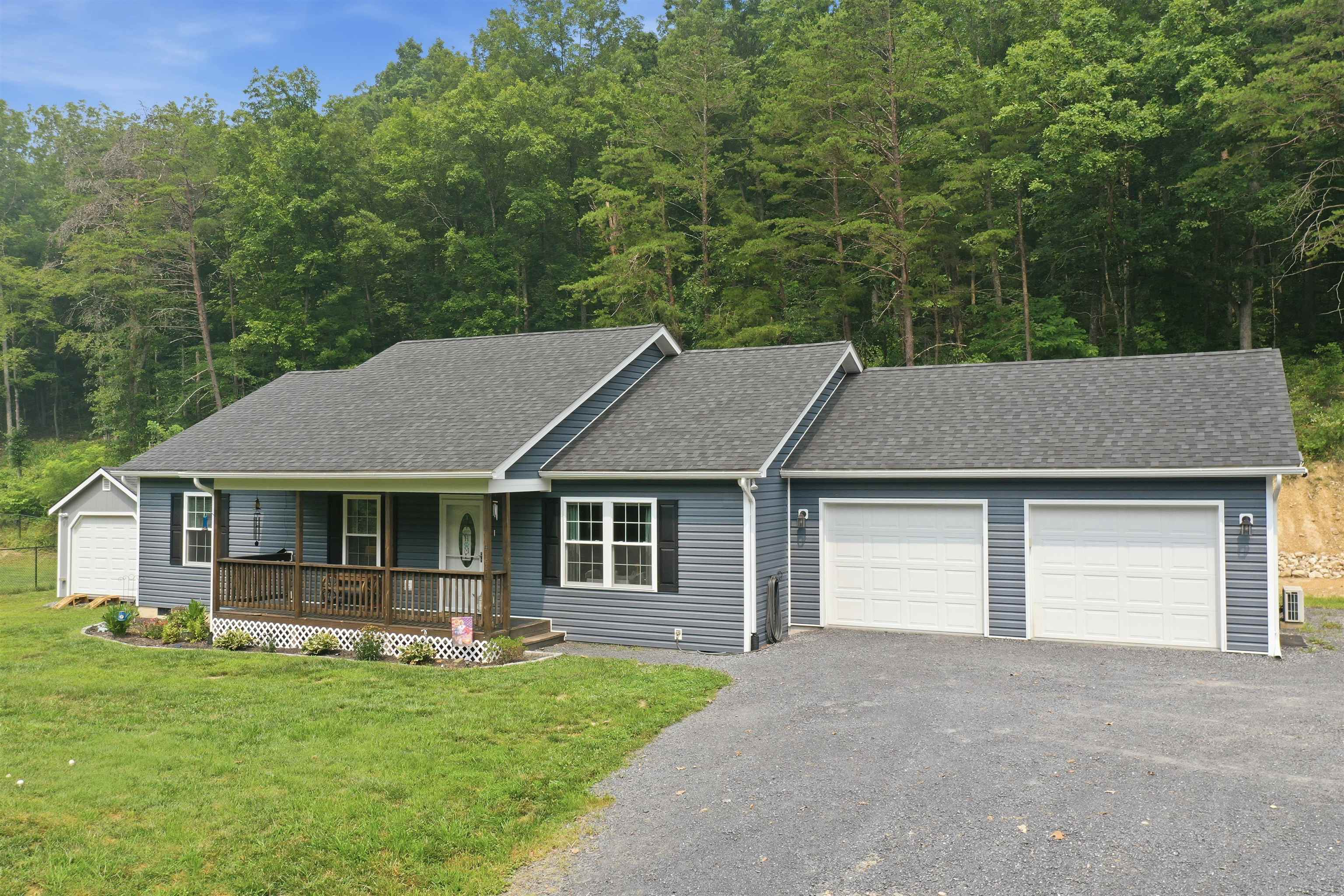 4111 MORELAND GAP RD, NEW MARKET, Virginia 22844, 3 Bedrooms Bedrooms, ,2 BathroomsBathrooms,Residential,4111 MORELAND GAP RD,681092 MLS # 681092 4111 MORELAND GAP RD, NEW MARKET, Virginia 22844, 3 Bedrooms Bedrooms, ,2 BathroomsBathrooms,Residential,4111 MORELAND GAP RD,681092 MLS # 681092