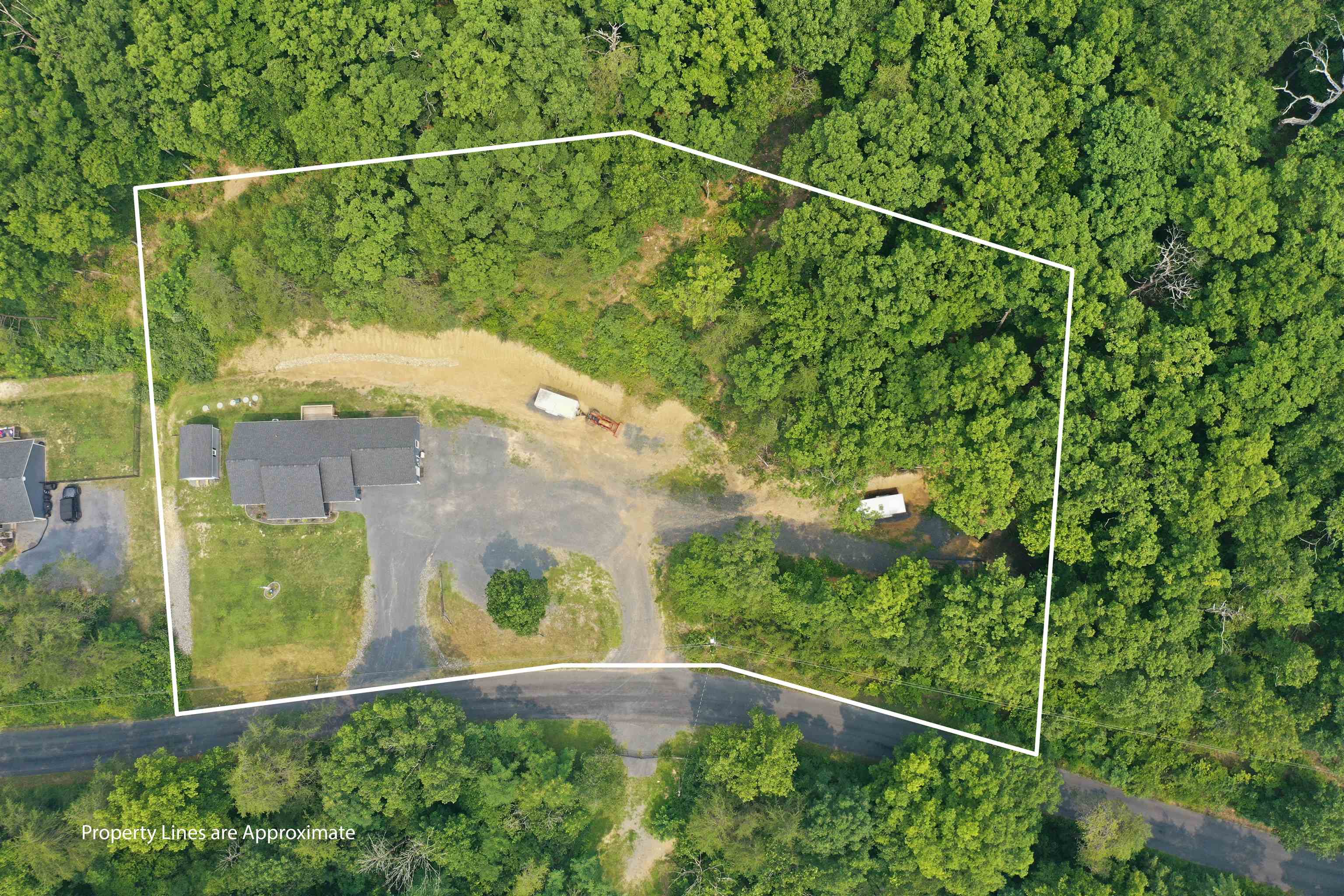 4111 MORELAND GAP RD, NEW MARKET, Virginia 22844, 3 Bedrooms Bedrooms, ,2 BathroomsBathrooms,Residential,4111 MORELAND GAP RD,681092 MLS # 681092 4111 MORELAND GAP RD, NEW MARKET, Virginia 22844, 3 Bedrooms Bedrooms, ,2 BathroomsBathrooms,Residential,4111 MORELAND GAP RD,681092 MLS # 681092