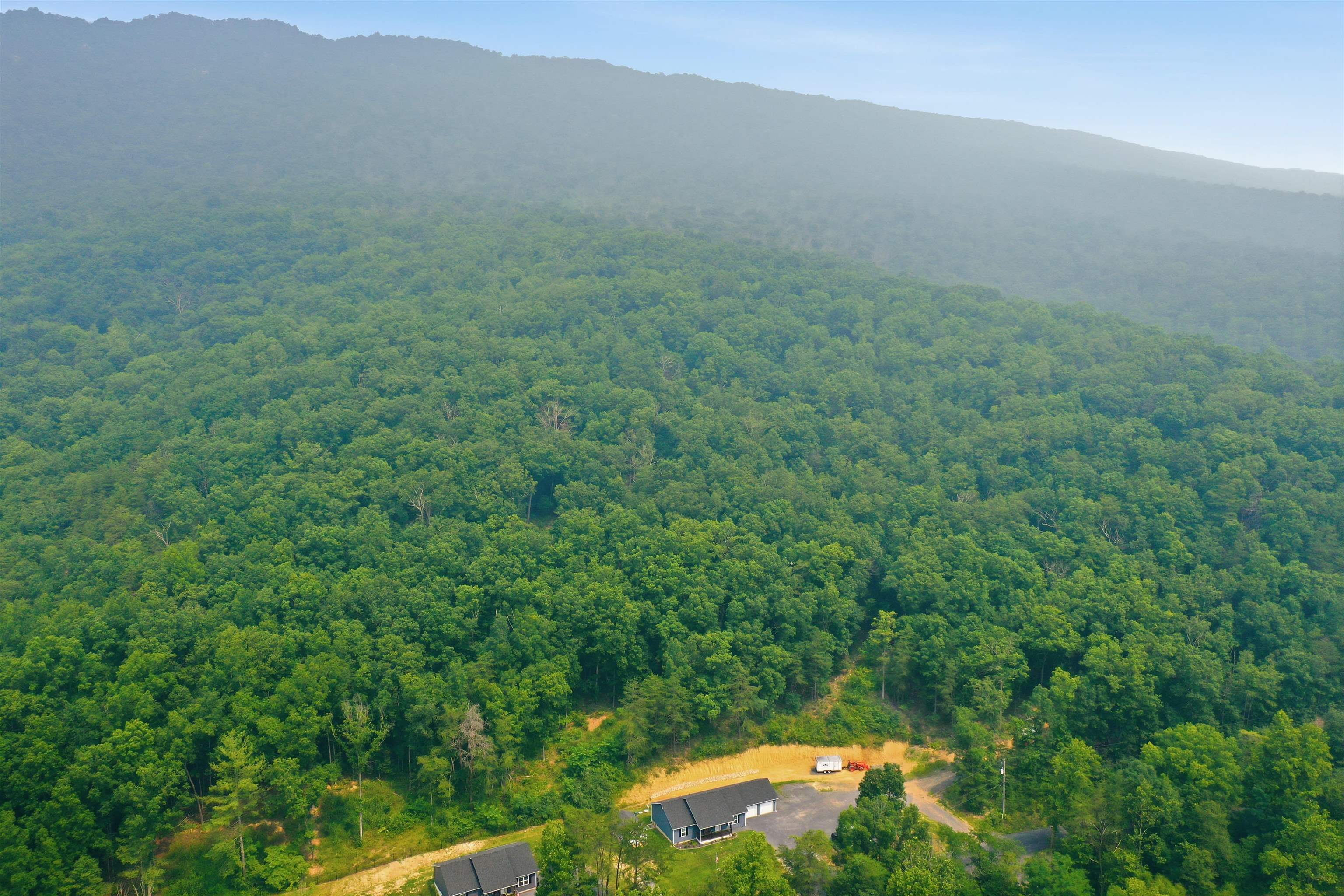 4111 MORELAND GAP RD, NEW MARKET, Virginia 22844, 3 Bedrooms Bedrooms, ,2 BathroomsBathrooms,Residential,4111 MORELAND GAP RD,681092 MLS # 681092 4111 MORELAND GAP RD, NEW MARKET, Virginia 22844, 3 Bedrooms Bedrooms, ,2 BathroomsBathrooms,Residential,4111 MORELAND GAP RD,681092 MLS # 681092