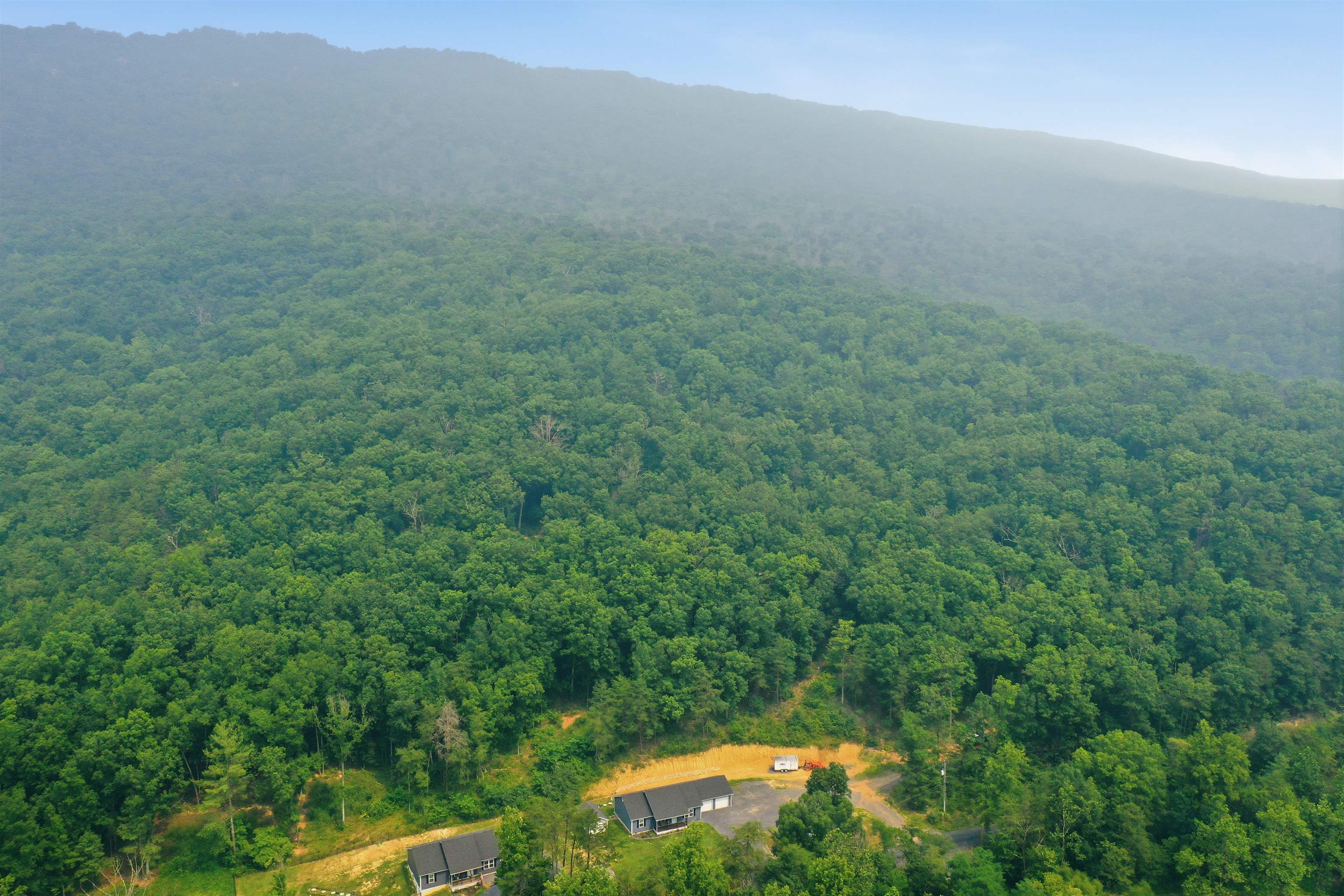 4111 MORELAND GAP RD, NEW MARKET, Virginia 22844, 3 Bedrooms Bedrooms, ,2 BathroomsBathrooms,Residential,4111 MORELAND GAP RD,681092 MLS # 681092 4111 MORELAND GAP RD, NEW MARKET, Virginia 22844, 3 Bedrooms Bedrooms, ,2 BathroomsBathrooms,Residential,4111 MORELAND GAP RD,681092 MLS # 681092