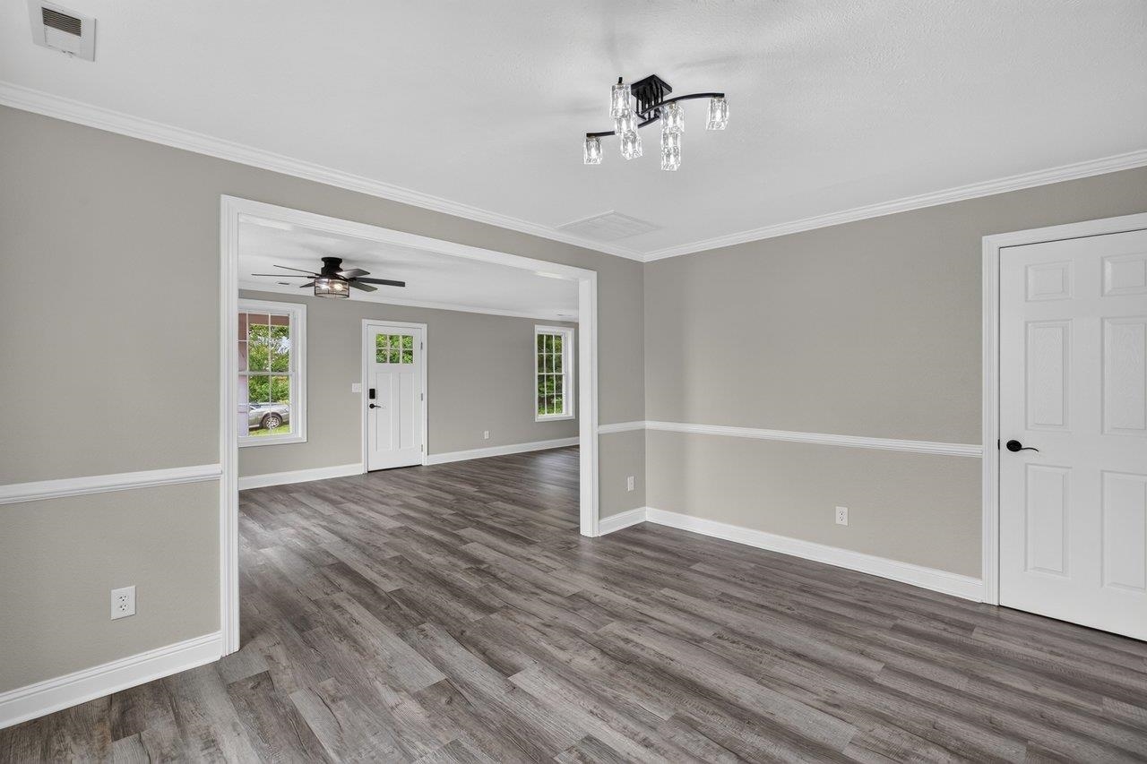 91 GRACE ST, GROTTOES, Virginia 24441, 3 Bedrooms Bedrooms, ,2 BathroomsBathrooms,Residential,91 GRACE ST,681103 MLS # 681103