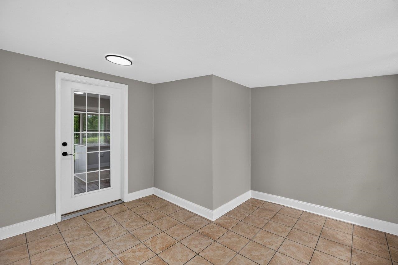 91 GRACE ST, GROTTOES, Virginia 24441, 3 Bedrooms Bedrooms, ,2 BathroomsBathrooms,Residential,91 GRACE ST,681103 MLS # 681103