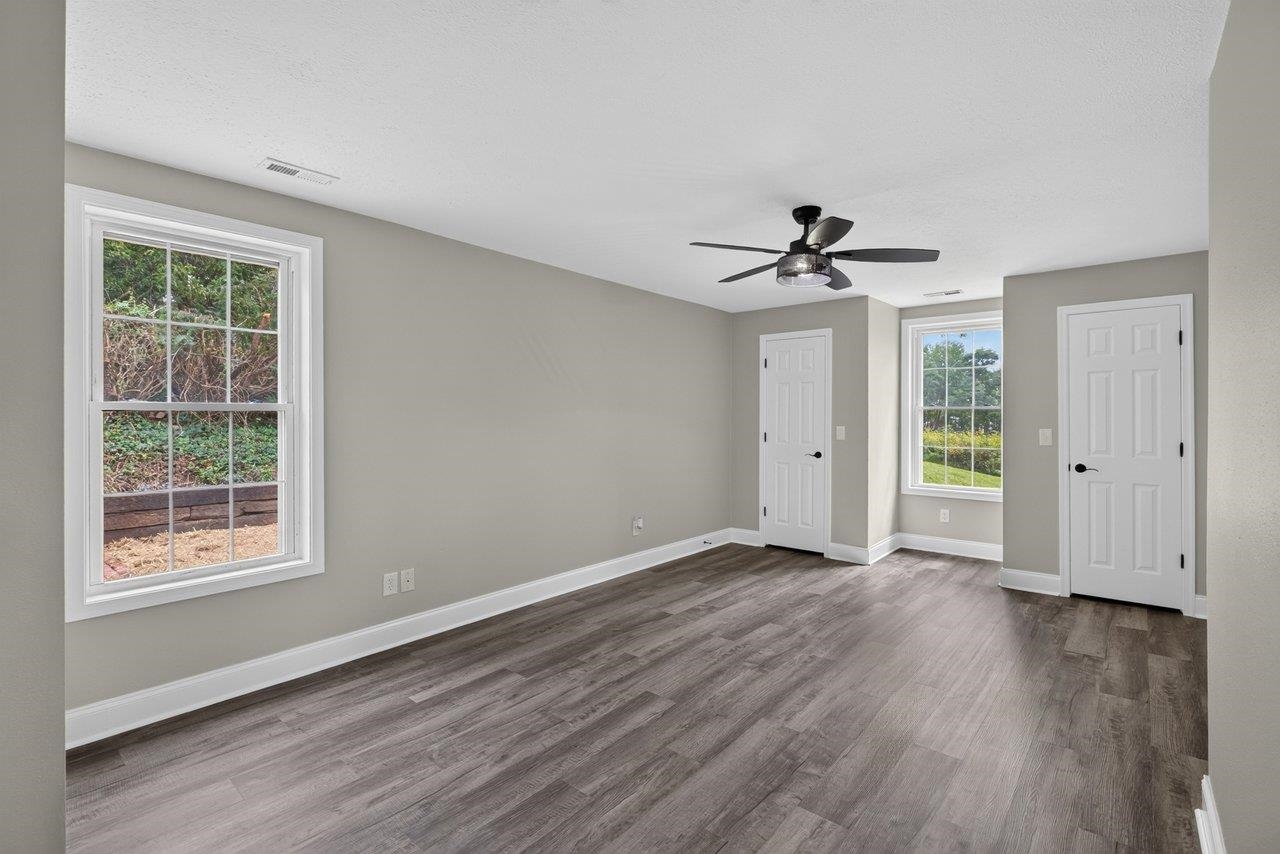 91 GRACE ST, GROTTOES, Virginia 24441, 3 Bedrooms Bedrooms, ,2 BathroomsBathrooms,Residential,91 GRACE ST,681103 MLS # 681103