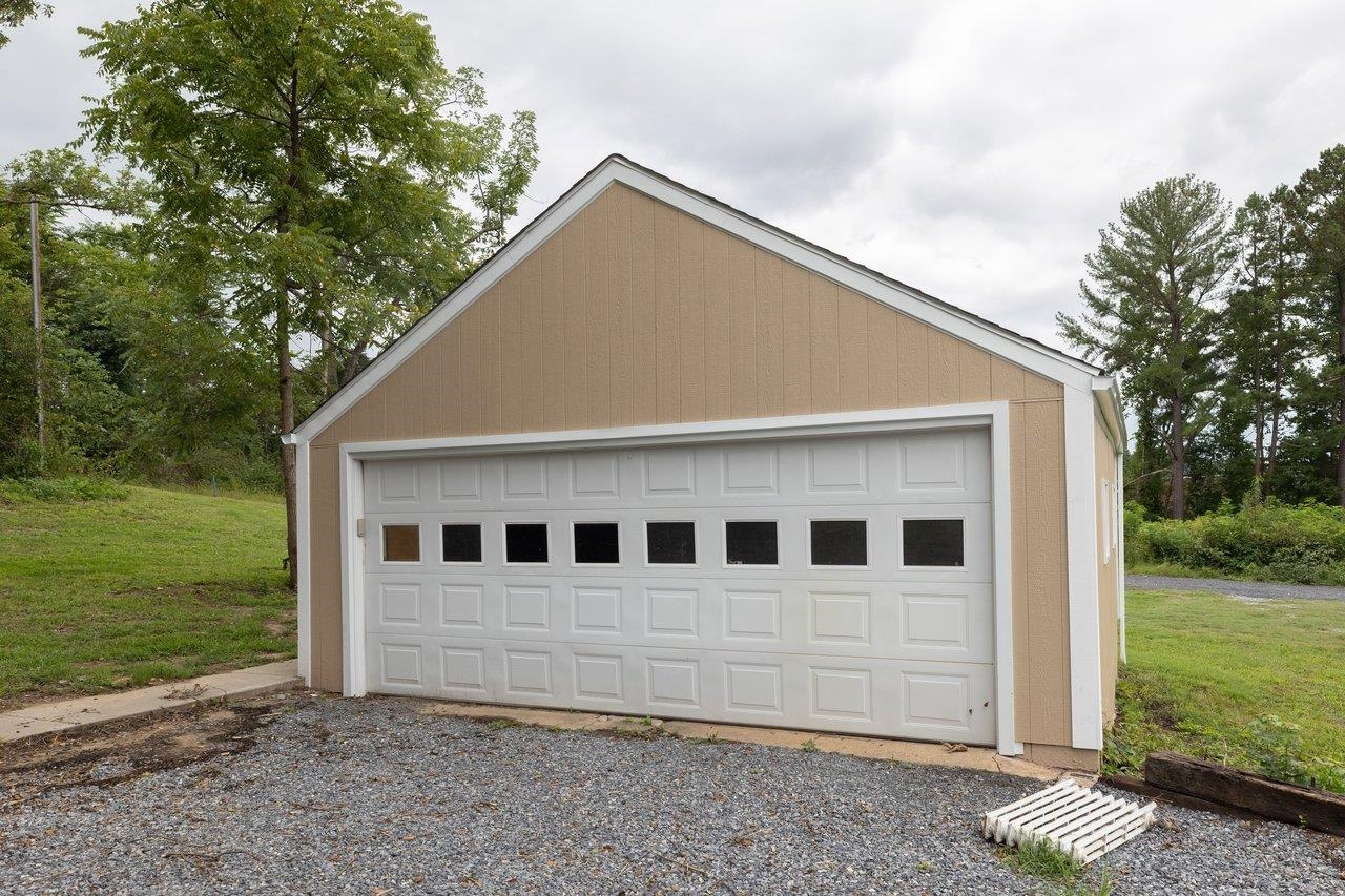 91 GRACE ST, GROTTOES, Virginia 24441, 3 Bedrooms Bedrooms, ,2 BathroomsBathrooms,Residential,91 GRACE ST,681103 MLS # 681103