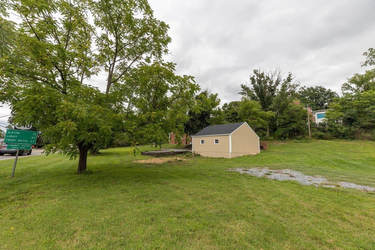 91 GRACE ST, GROTTOES, Virginia 24441, 3 Bedrooms Bedrooms, ,2 BathroomsBathrooms,Residential,91 GRACE ST,681103 MLS # 681103