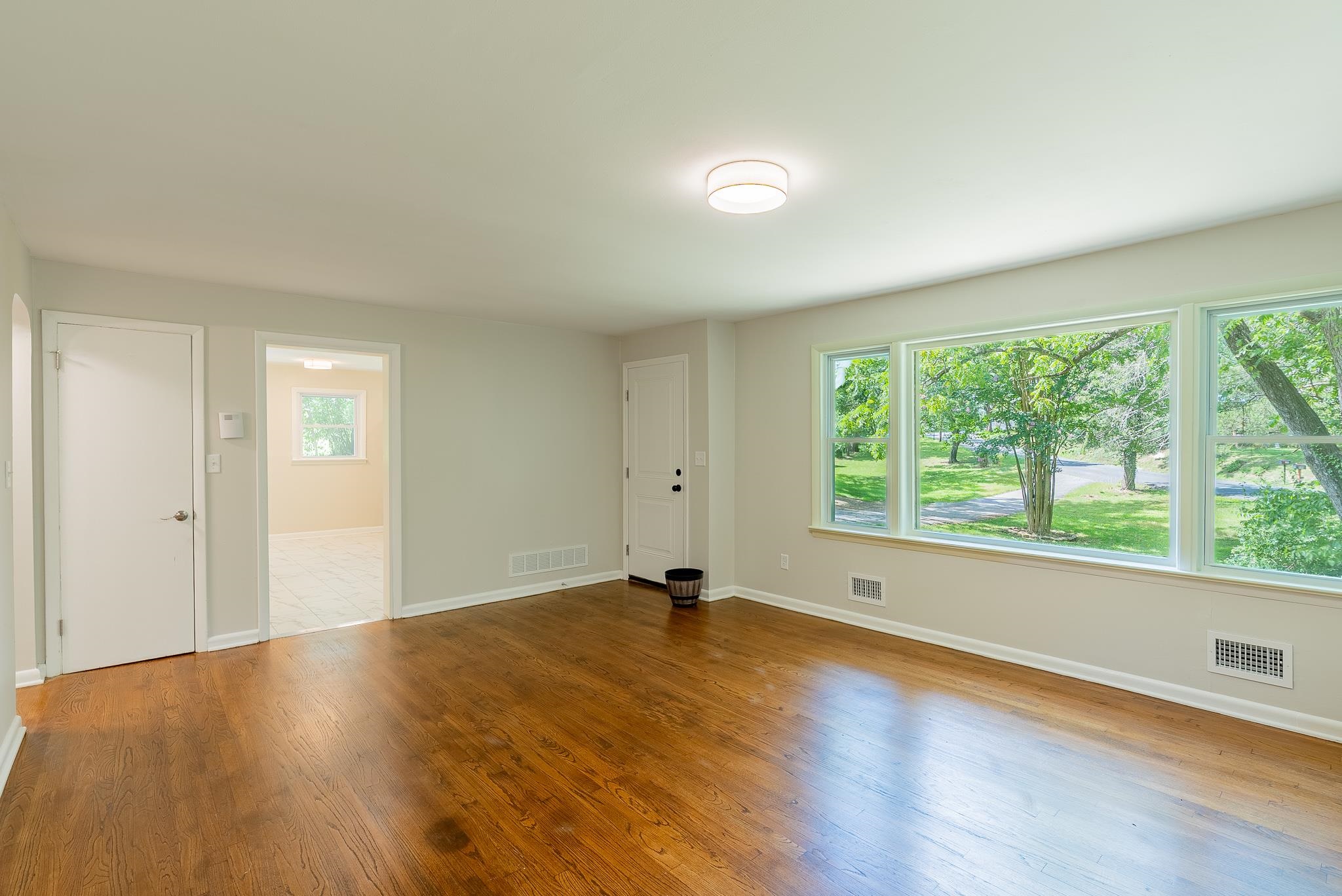 546 LUPTON RD, WOODSTOCK, Virginia 22664, 2 Bedrooms Bedrooms, ,1 BathroomBathrooms,Residential,546 LUPTON RD,681105 MLS # 681105 546 LUPTON RD, WOODSTOCK, Virginia 22664, 2 Bedrooms Bedrooms, ,1 BathroomBathrooms,Residential,546 LUPTON RD,681105 MLS # 681105